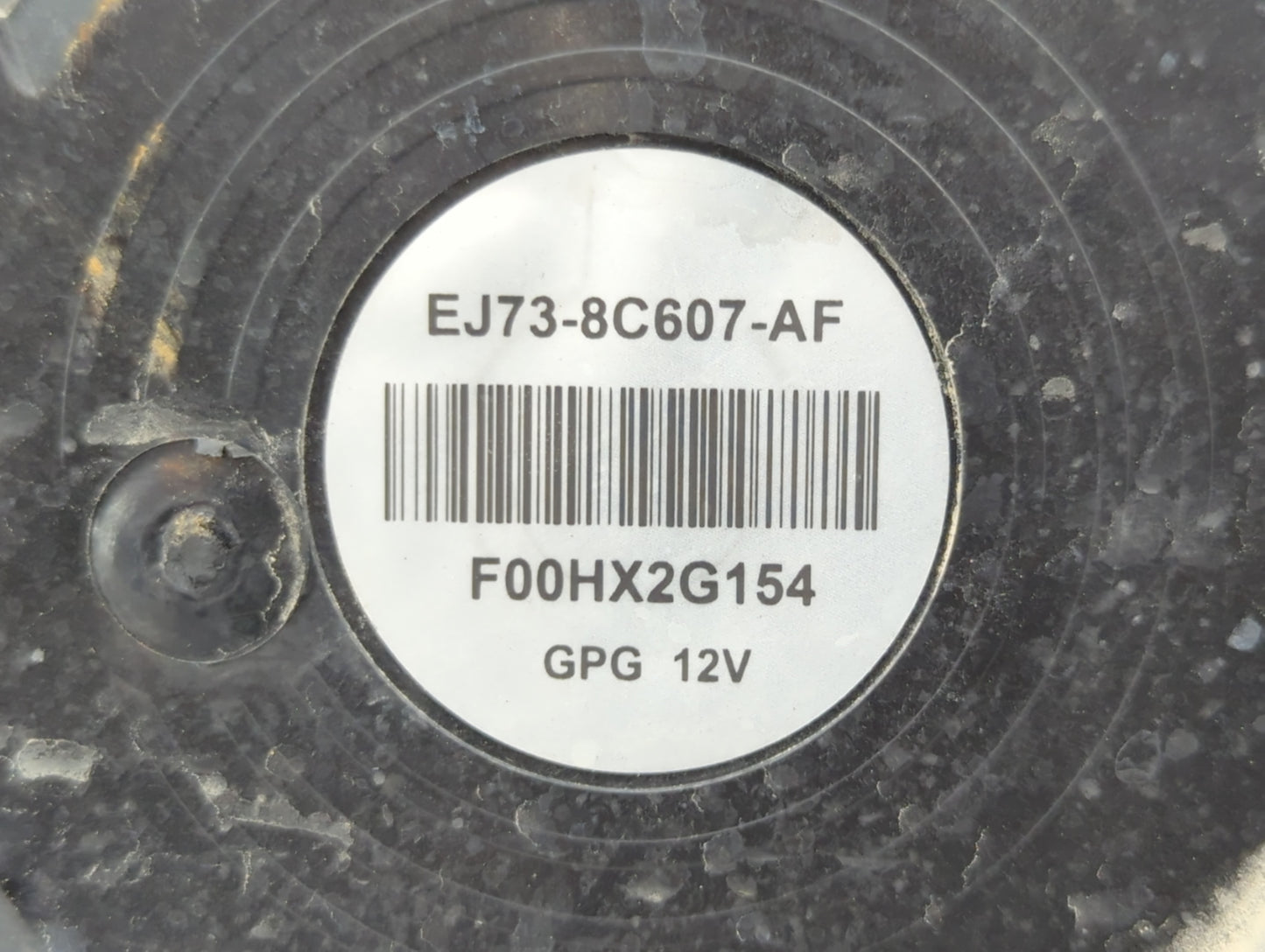 2017-2019 Ford Escape Left Radiator Fan Motor Assembly - Oemusedautoparts1.com