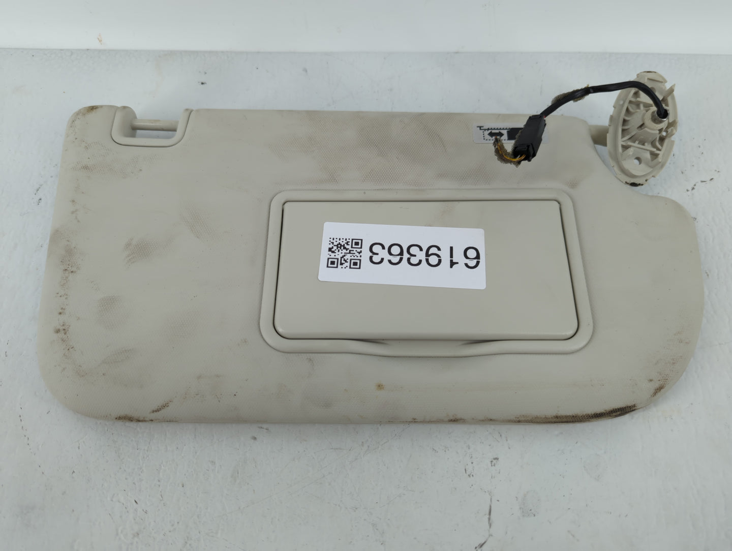 2013-2019 Ford Escape Sun Visor Shade Replacement Passenger Right Mirror Fits Fits 2013 2014 2015 2016 2017 2018 2019 OEM Us