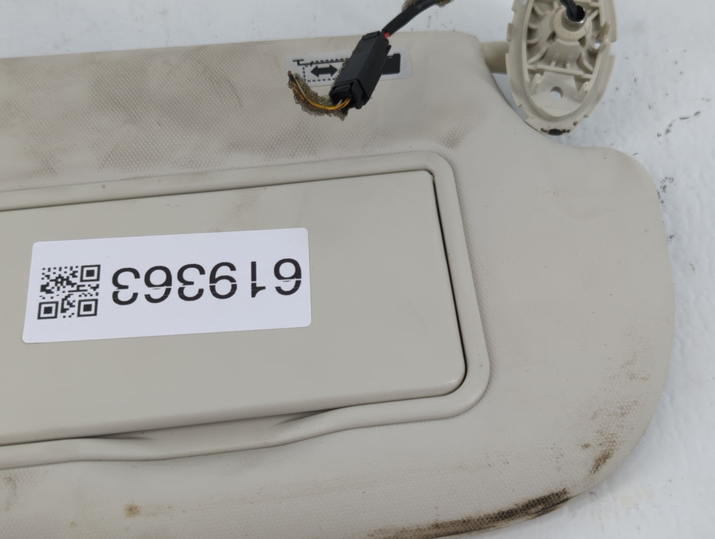 2013-2019 Ford Escape Sun Visor Shade Replacement Passenger Right Mirror Fits Fits 2013 2014 2015 2016 2017 2018 2019 OEM Us