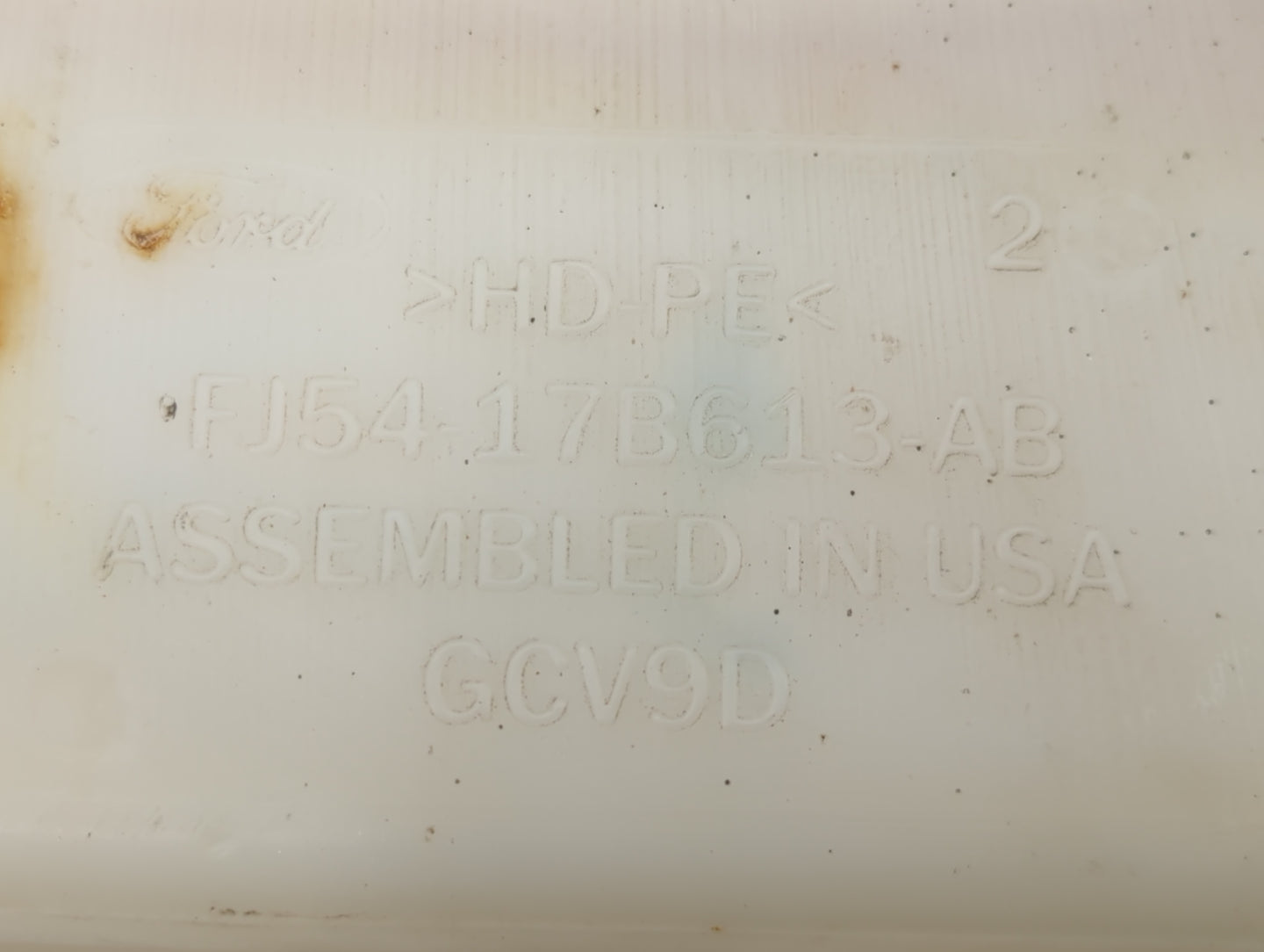 2015-2019 Ford Escape Windshield Washer Fluid Reservoir Bottle Oem - Oemusedautoparts1.com