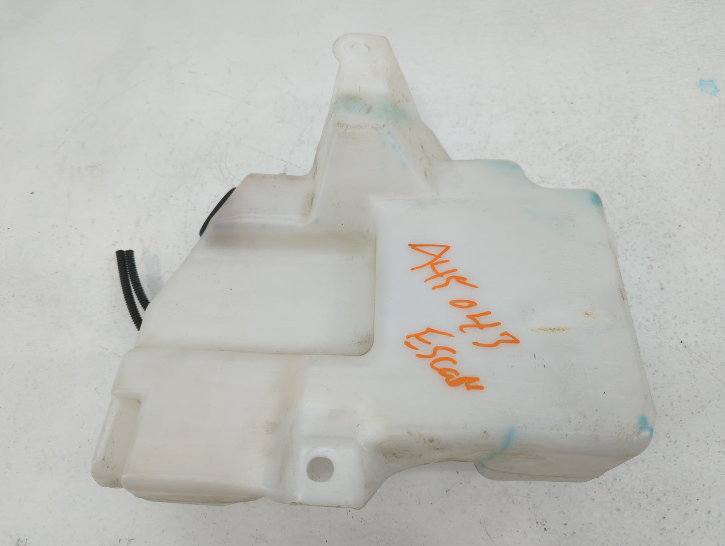 2015-2019 Ford Escape Windshield Washer Fluid Reservoir Bottle Oem - Oemusedautoparts1.com