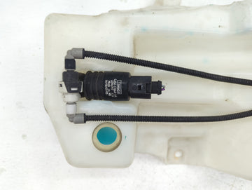 2015-2019 Ford Escape Windshield Washer Fluid Reservoir Bottle Oem