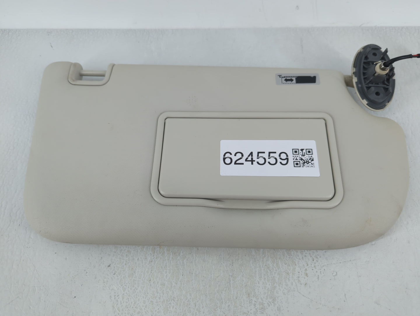 2013-2019 Ford Escape Sun Visor Shade Replacement Passenger Right Mirror Fits Fits 2013 2014 2015 2016 2017 2018 2019 OEM Us