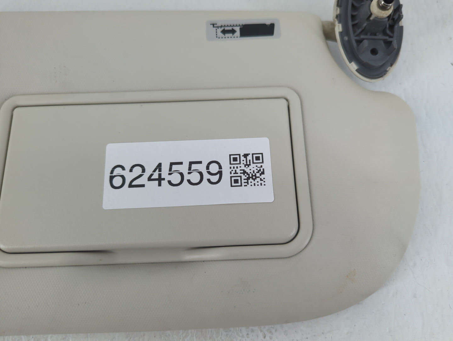 2013-2019 Ford Escape Sun Visor Shade Replacement Passenger Right Mirror Fits Fits 2013 2014 2015 2016 2017 2018 2019 OEM Us