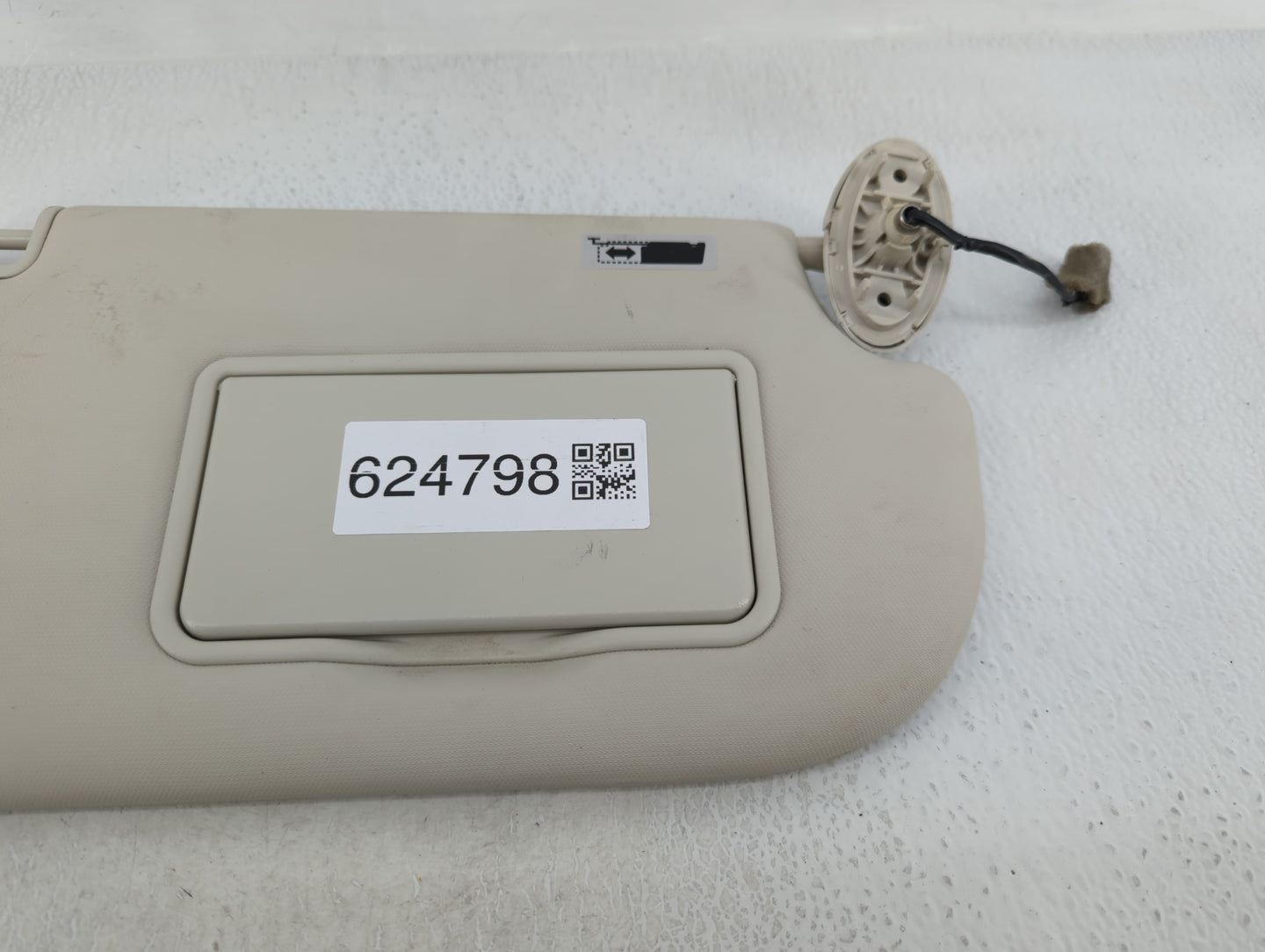 2013-2019 Ford Escape Sun Visor Shade Replacement Passenger Right Mirror Fits Fits 2013 2014 2015 2016 2017 2018 2019 OEM Us