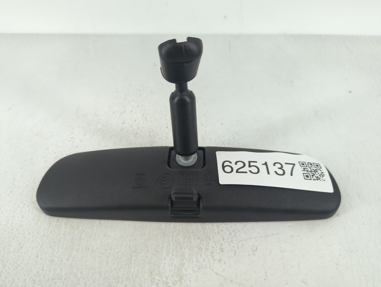 2017-2019 Ford Escape Interior Rear View Mirror Replacement OEM P/N:E11045617 Fits Fits 2015 2016 2017 2018 2019 OEM Used Au