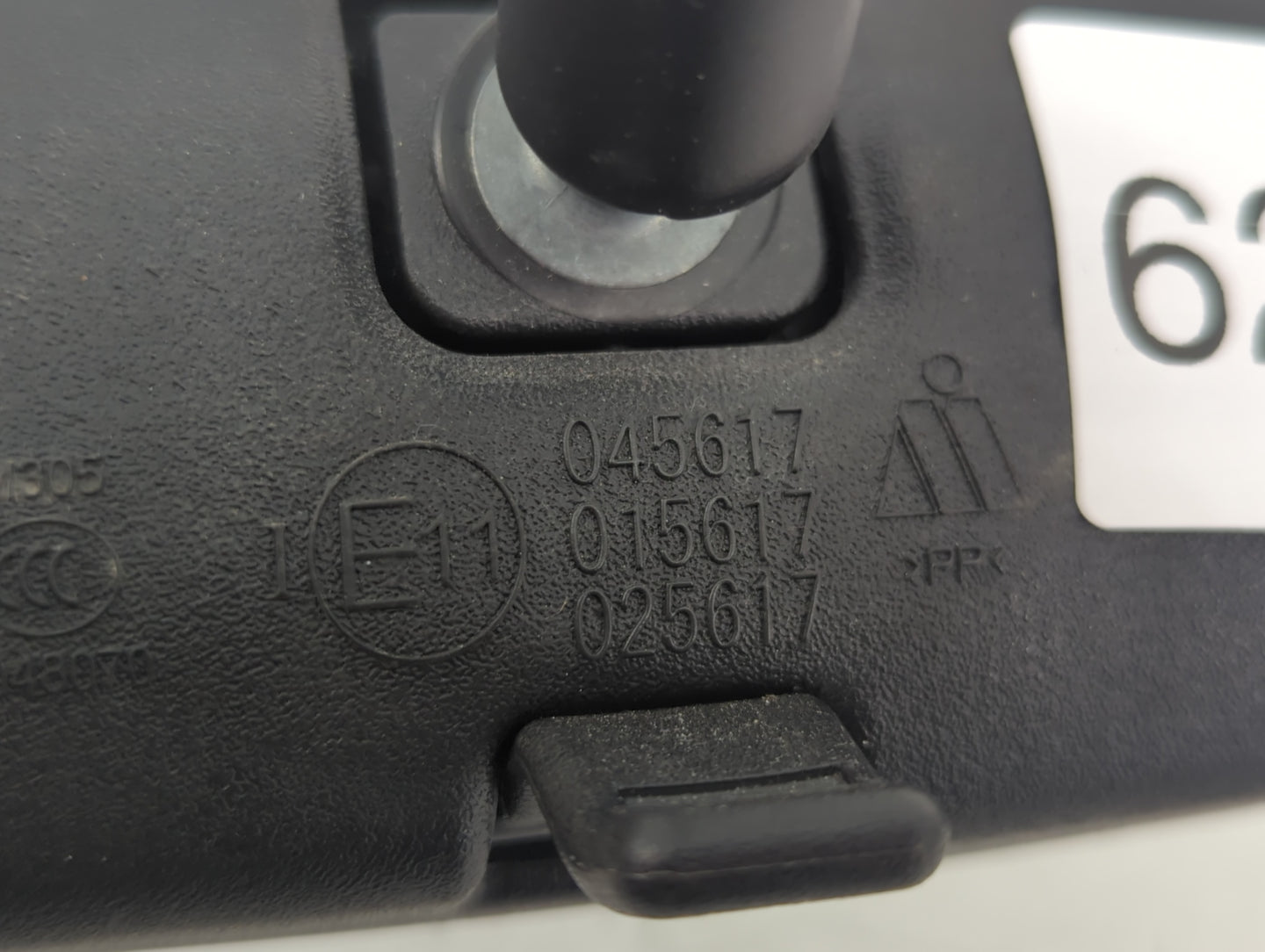 2017-2019 Ford Escape Interior Rear View Mirror Replacement OEM P/N:E11015617 Fits Fits 2015 2016 2017 2018 2019 OEM Used Au