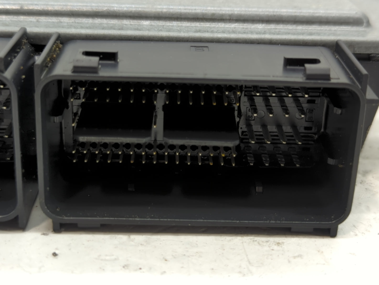 2017-2019 Ford Escape PCM Engine Control Computer ECU ECM PCU OEM P/N:HJ5A-12A650-MA Fits Fits 2017 2018 2019 OEM Used Auto 