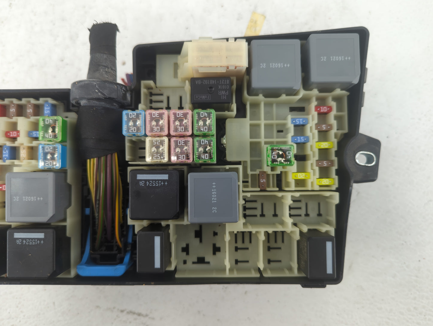 2017 Ford Escape Fusebox Fuse Box Panel Relay Module P/N:AV6T-14A067-AD Fits OEM Used Auto Parts - Oemusedautoparts1.com