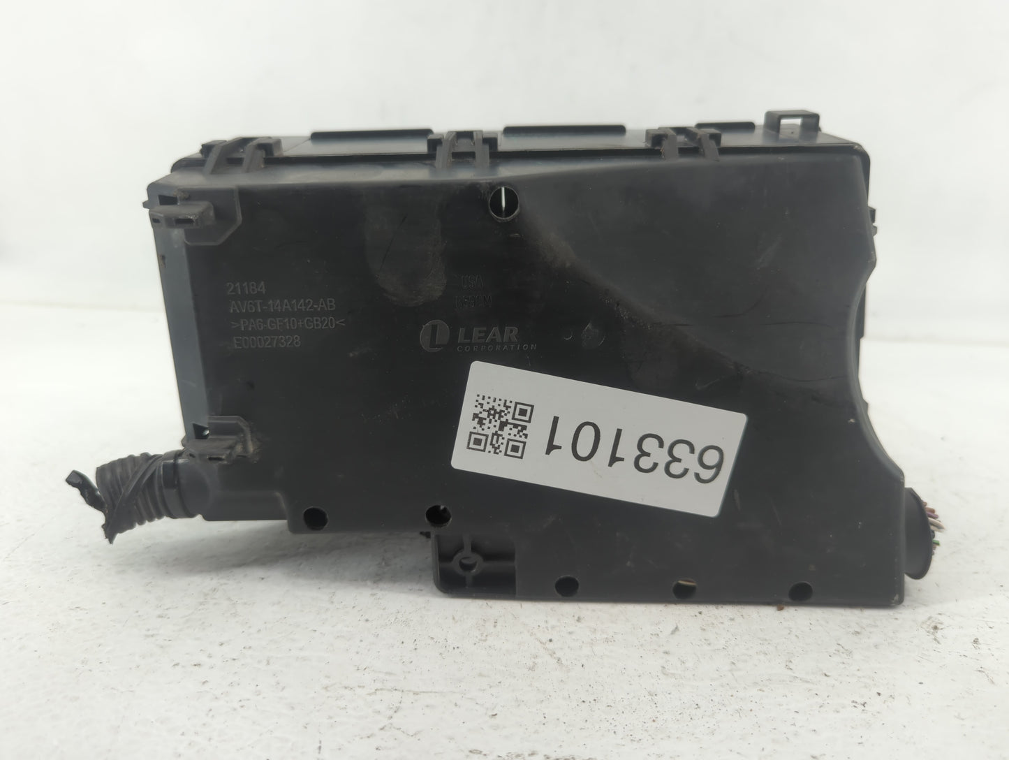 2017 Ford Escape Fusebox Fuse Box Panel Relay Module P/N:AV6T-14A0142-AB Fits OEM Used Auto Parts - Oemusedautoparts1.com