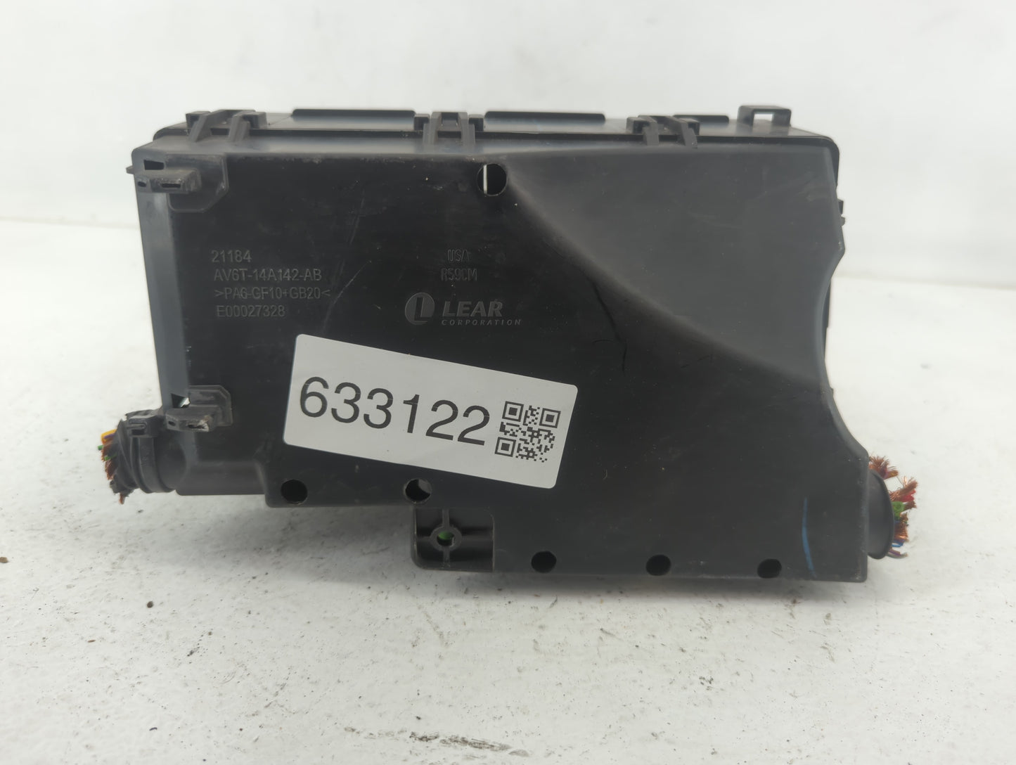 2017 Ford Escape Fusebox Fuse Box Panel Relay Module P/N:AV6T-14A067-AD Fits OEM Used Auto Parts - Oemusedautoparts1.com