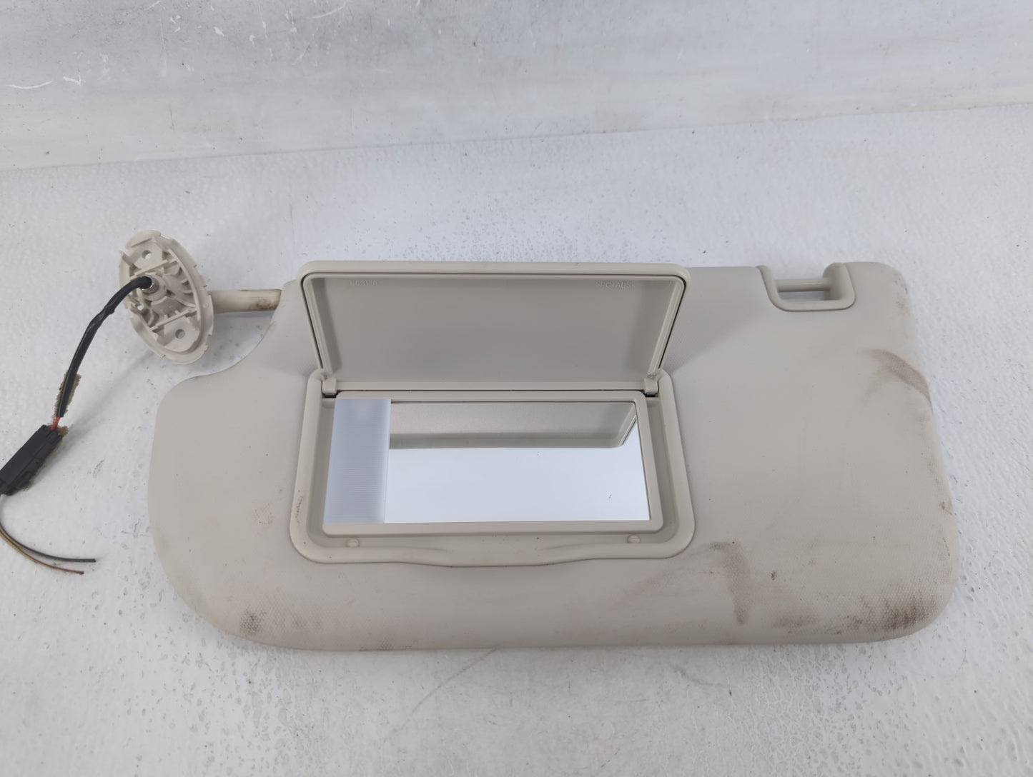 2013-2019 Ford Escape Sun Visor Shade Replacement Driver Left Mirror Fits Fits 2013 2014 2015 2016 2017 2018 2019 OEM Used A