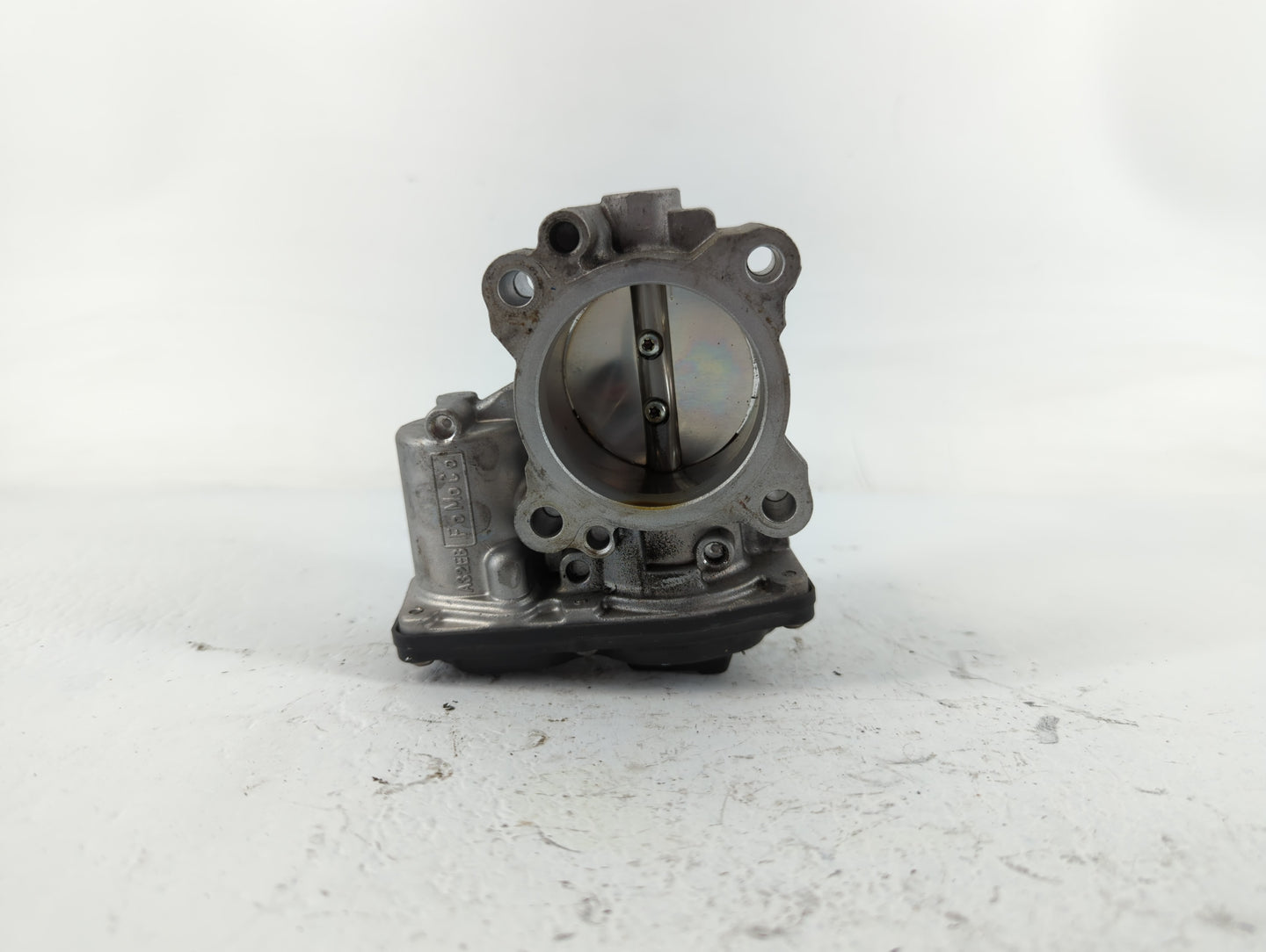 2017-2019 Ford Escape Throttle Body P/N:DS7G-9F991-BB B16 068 4061 Fits Fits 2014 2015 2016 2017 2018 2019 2020 OEM Used Aut