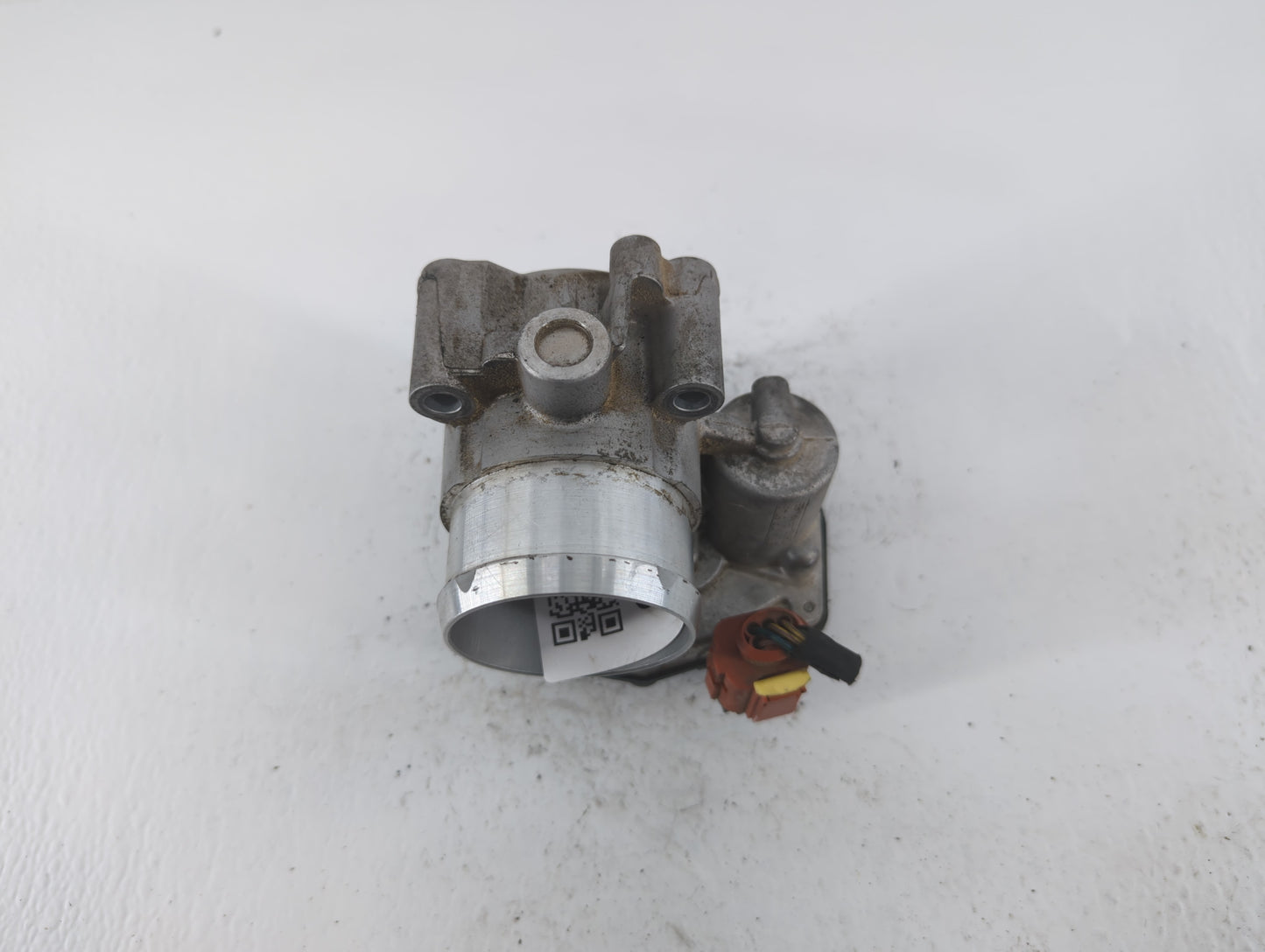 2017-2019 Ford Escape Throttle Body P/N:B17 079 5743 DS7G-9F991-BB Fits Fits 2014 2015 2016 2017 2018 2019 2020 OEM Used Aut