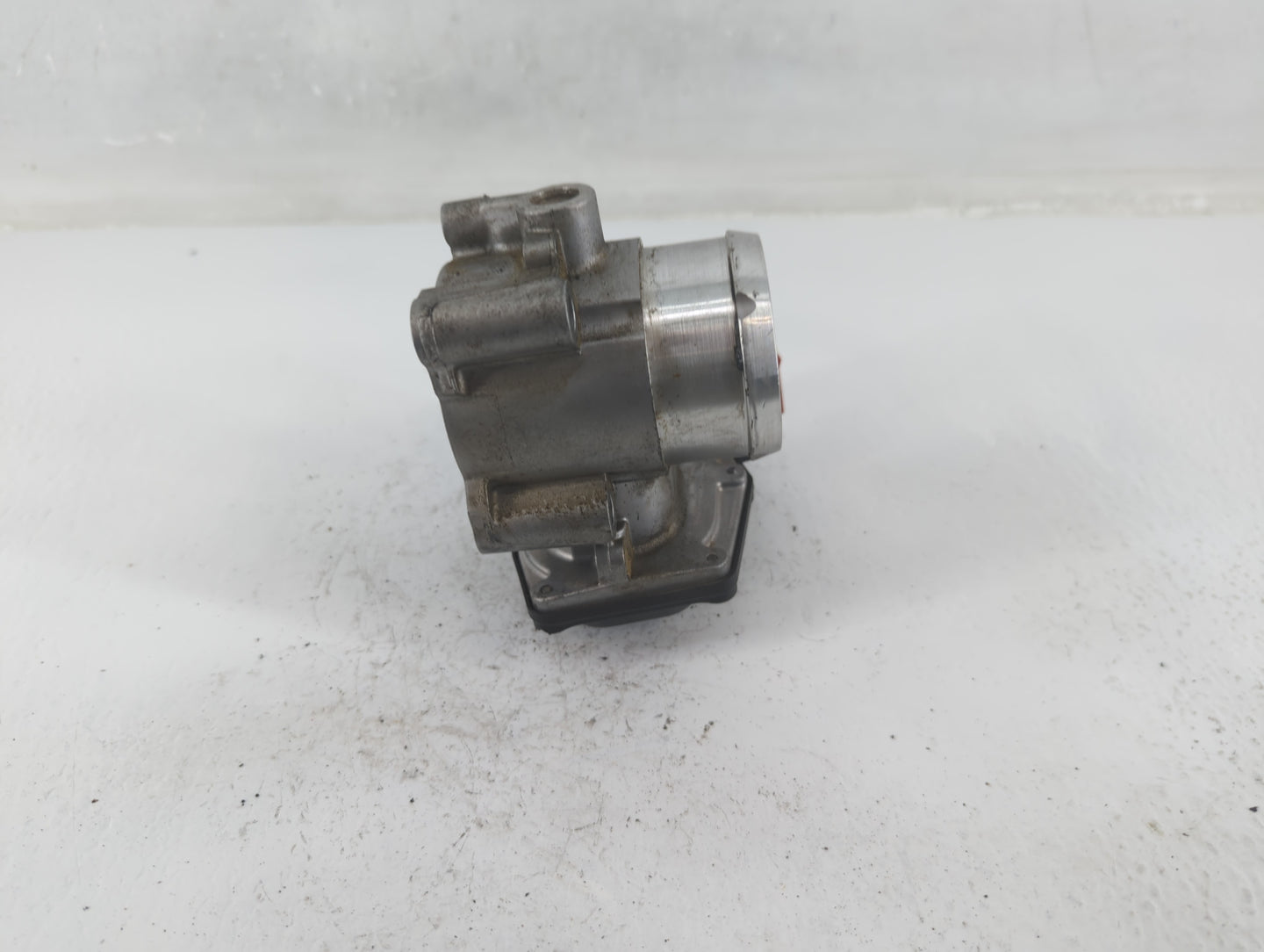2017-2019 Ford Escape Throttle Body P/N:B17 079 5743 DS7G-9F991-BB Fits Fits 2014 2015 2016 2017 2018 2019 2020 OEM Used Aut
