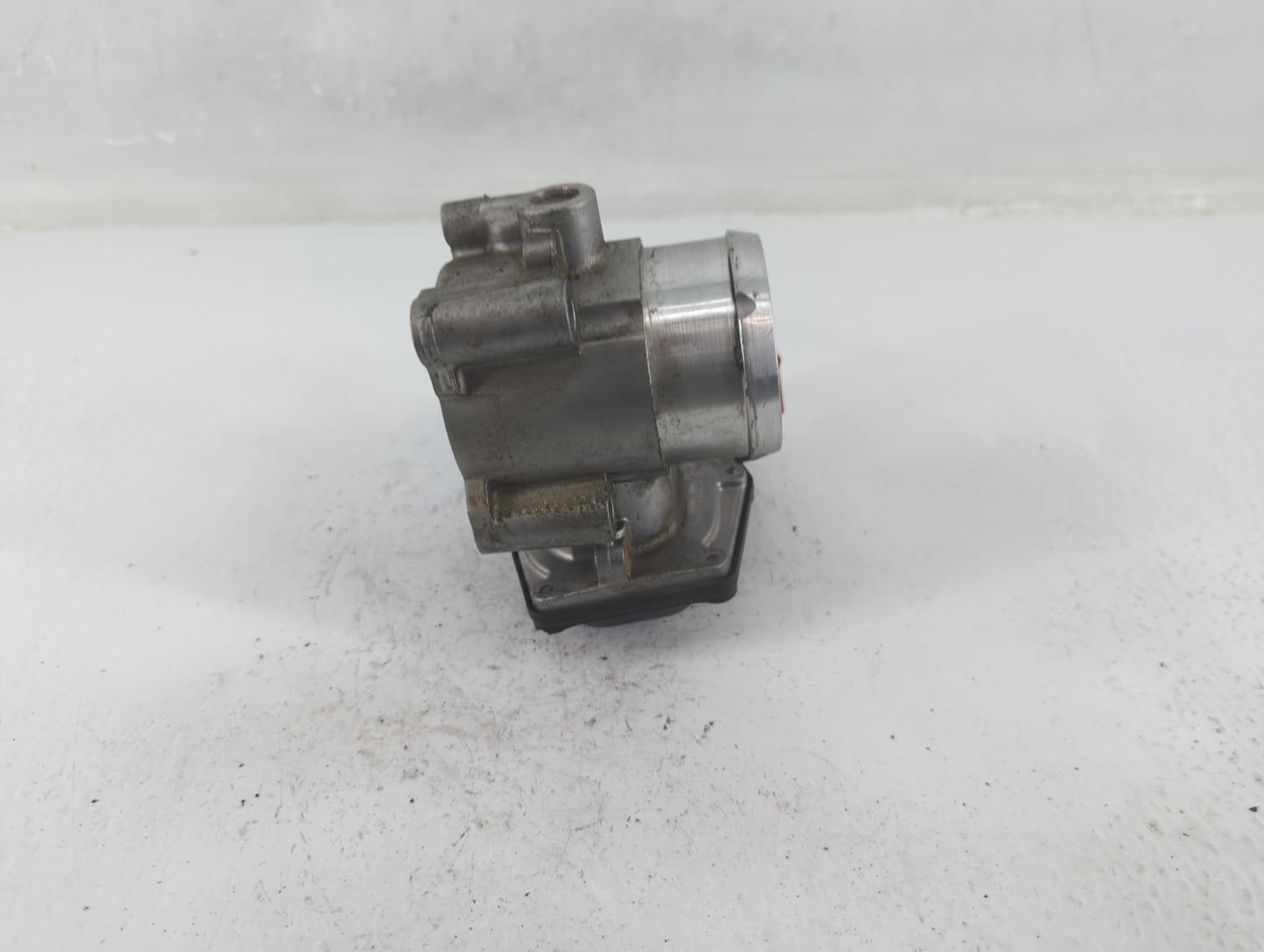2017-2019 Ford Escape Throttle Body P/N:B17 079 5743 DS7G-9F991-BB Fits Fits 2014 2015 2016 2017 2018 2019 2020 OEM Used Aut