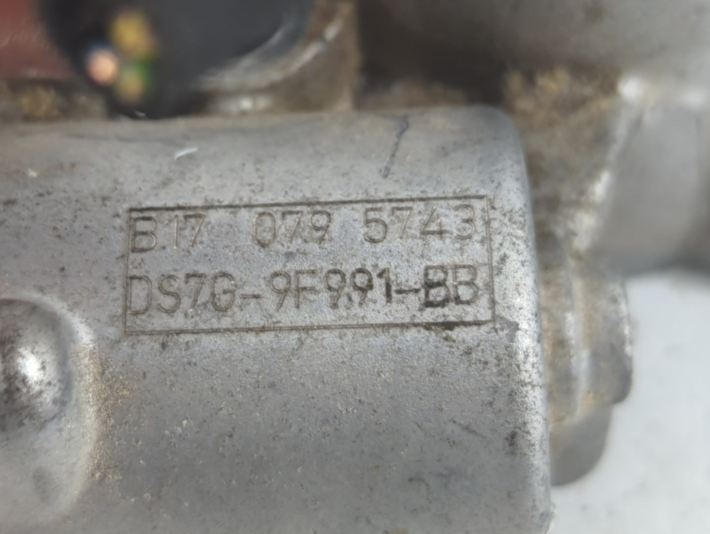 2017-2019 Ford Escape Throttle Body P/N:B17 079 5743 DS7G-9F991-BB Fits Fits 2014 2015 2016 2017 2018 2019 2020 OEM Used Aut