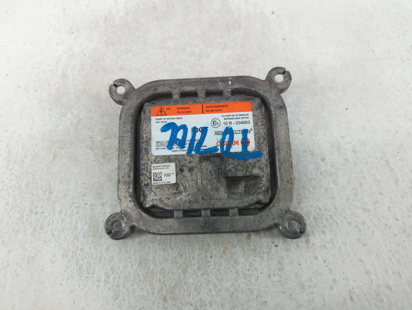2017-2020 Ford Escape Headlight Ballast Head Light - Oemusedautoparts1.com