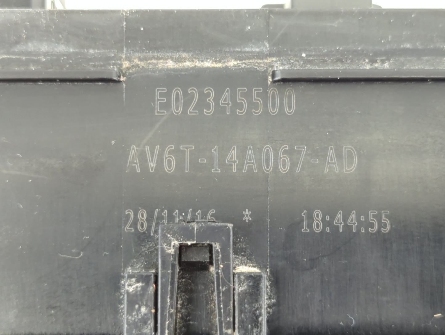 2017 Ford Escape Fusebox Fuse Box Panel Relay Module P/N:AV6T-14A067-AD Fits OEM Used Auto Parts - Oemusedautoparts1.com