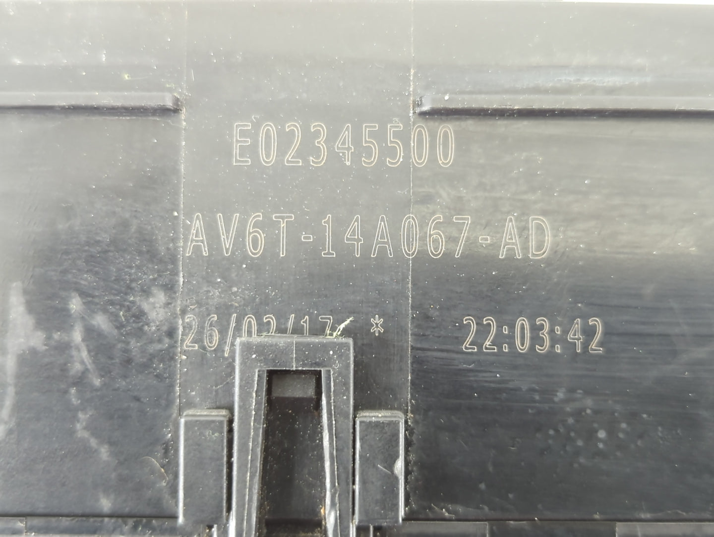 2017 Ford Escape Fusebox Fuse Box Panel Relay Module P/N:AV6T-14A067-AD E02345500 Fits OEM Used Auto Parts - Oemusedautopart