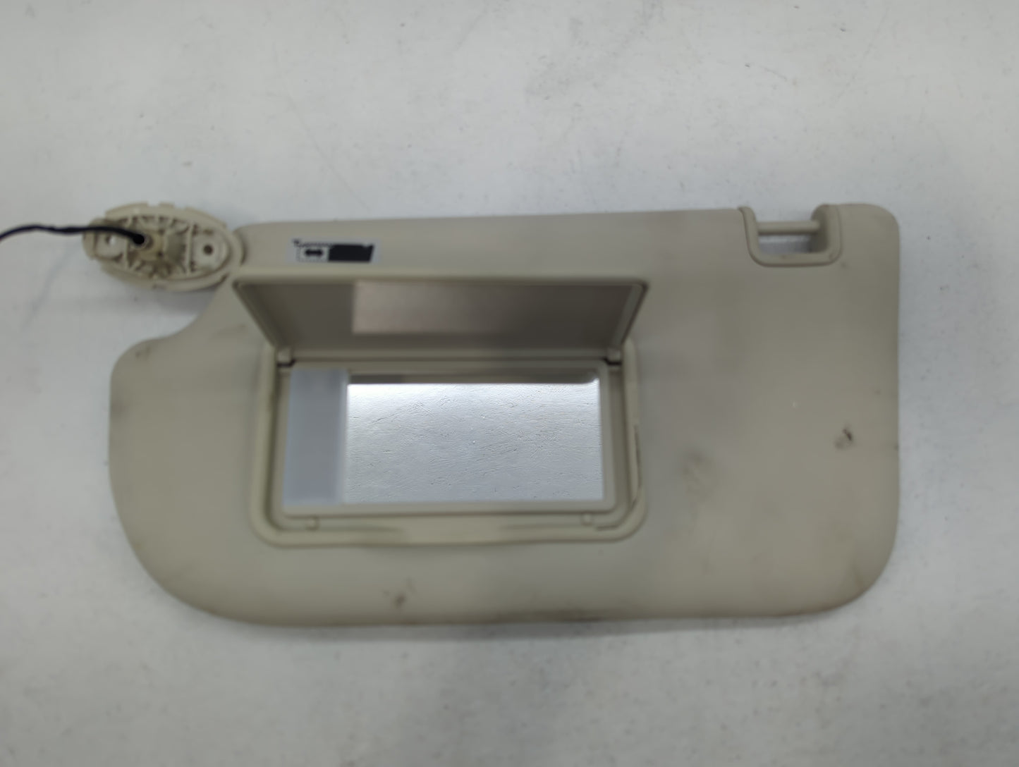 2013-2019 Ford Escape Sun Visor Shade Replacement Passenger Right Mirror Fits Fits 2013 2014 2015 2016 2017 2018 2019 OEM Us