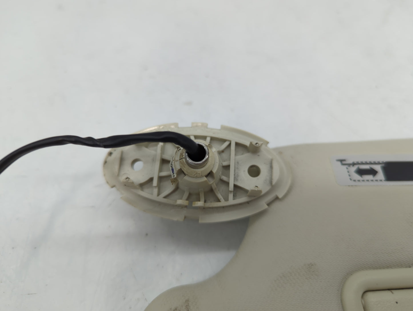 2013-2019 Ford Escape Sun Visor Shade Replacement Passenger Right Mirror Fits Fits 2013 2014 2015 2016 2017 2018 2019 OEM Us