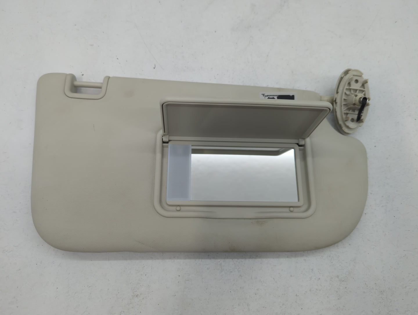 2013-2019 Ford Escape Sun Visor Shade Replacement Passenger Right Mirror Fits Fits 2013 2014 2015 2016 2017 2018 2019 OEM Us