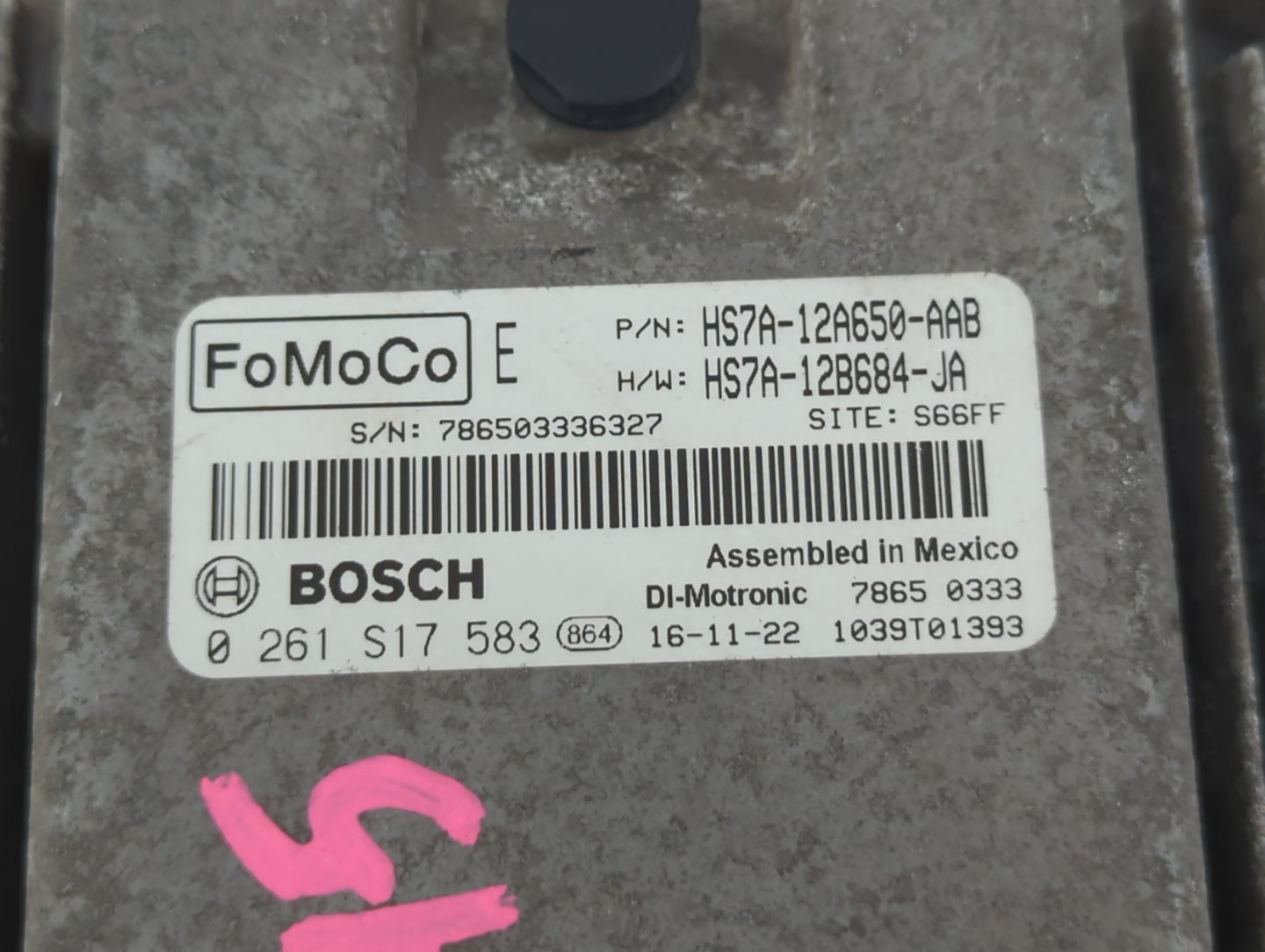 2017 Ford Escape PCM Engine Control Computer ECU ECM PCU OEM P/N:HJ5A-12A650-AAB Fits Fits 2018 2019 2020 OEM Used Auto Part