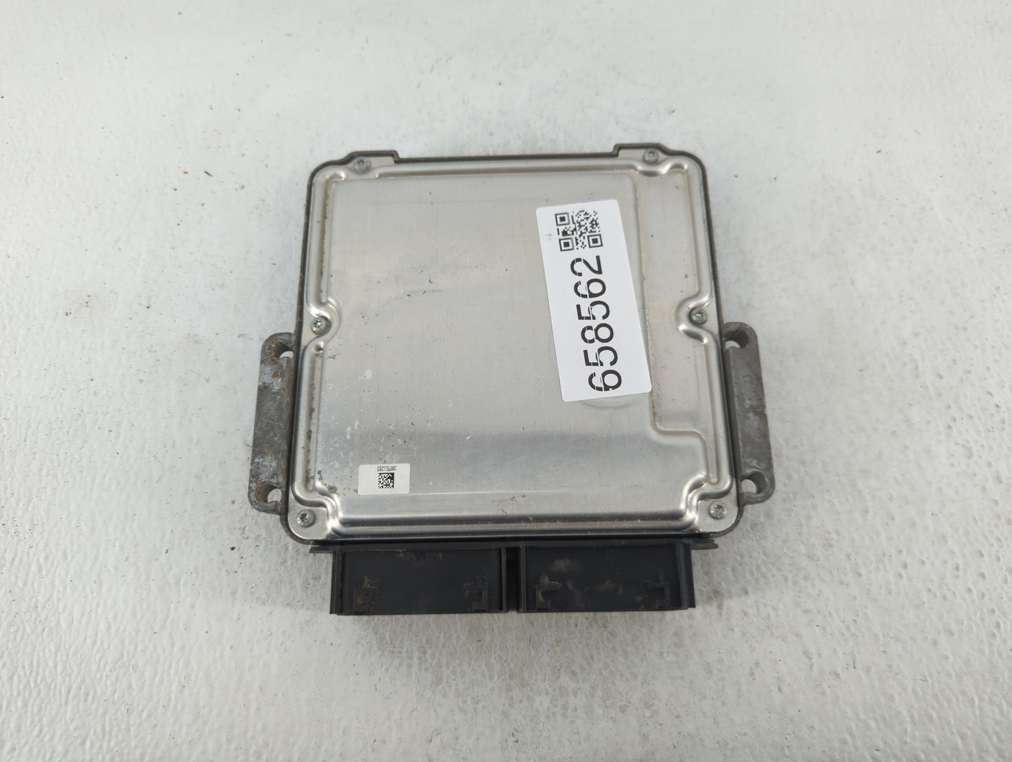 2017 Ford Escape PCM Engine Control Computer ECU ECM PCU OEM P/N:HJ5A-12A650-AAB Fits Fits 2018 2019 2020 OEM Used Auto Part