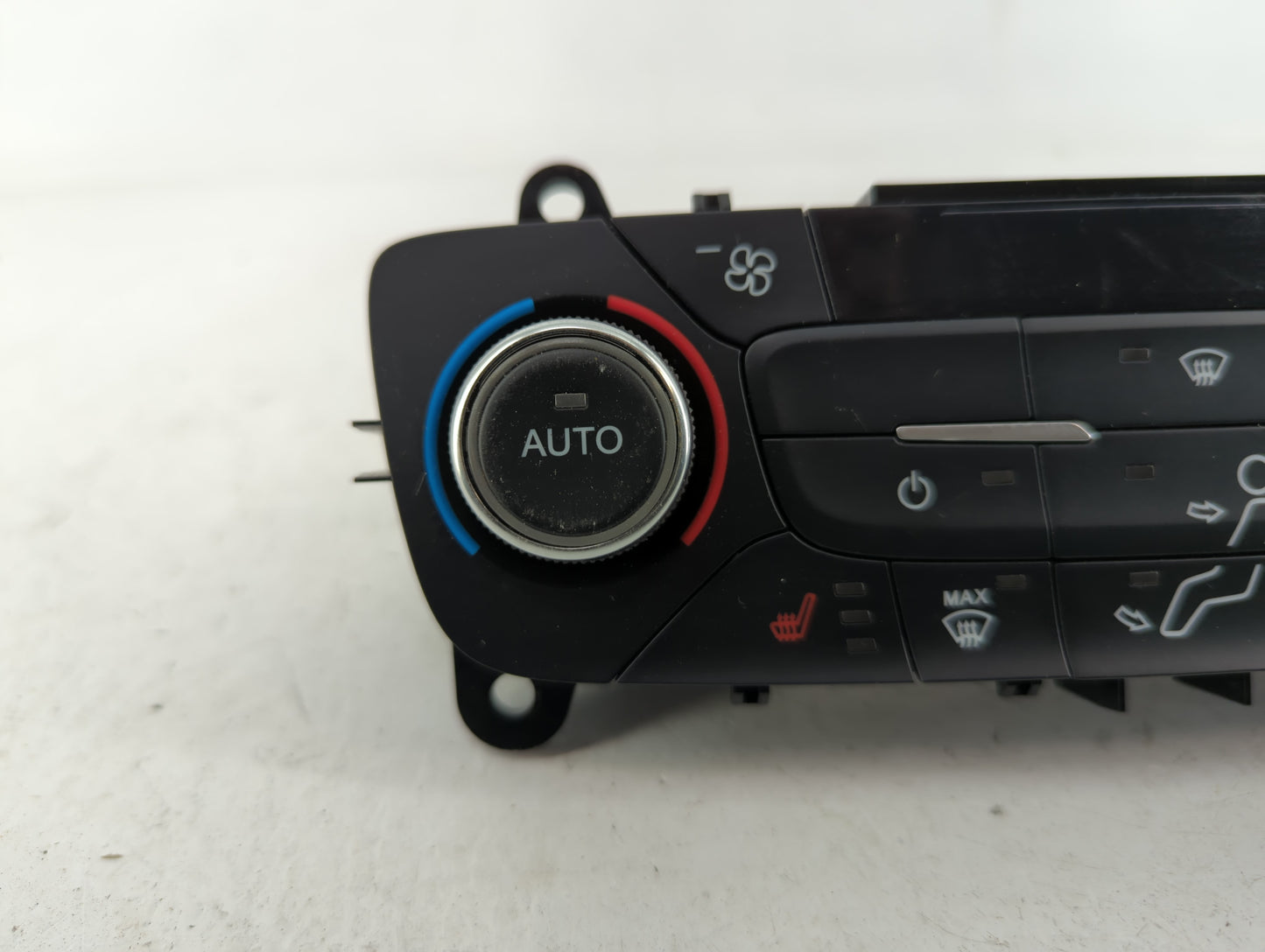 2017 Ford Escape Climate Control Module Temperature AC/Heater Replacement P/N:GJ5T-18C612-FA GJ5T-18C612-CE Fits OEM Used Au