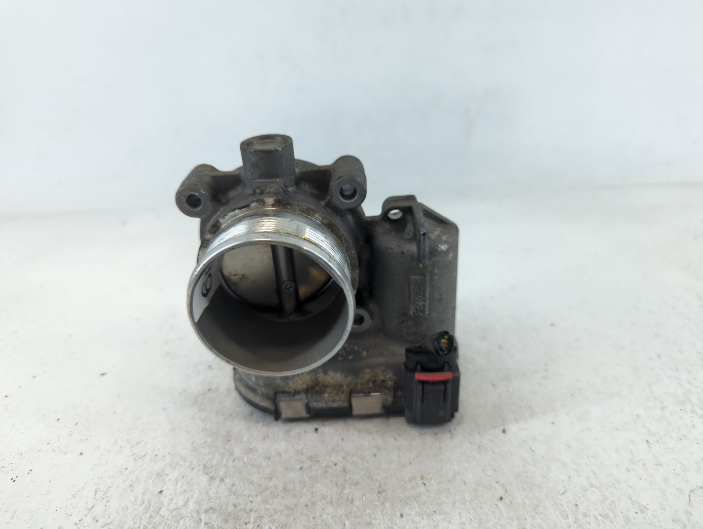 2017-2019 Ford Escape Throttle Body P/N:DS7E-9F991-BB Fits Fits 2014 2015 2016 2017 2018 2019 2020 2021 2022 OEM Used Auto P