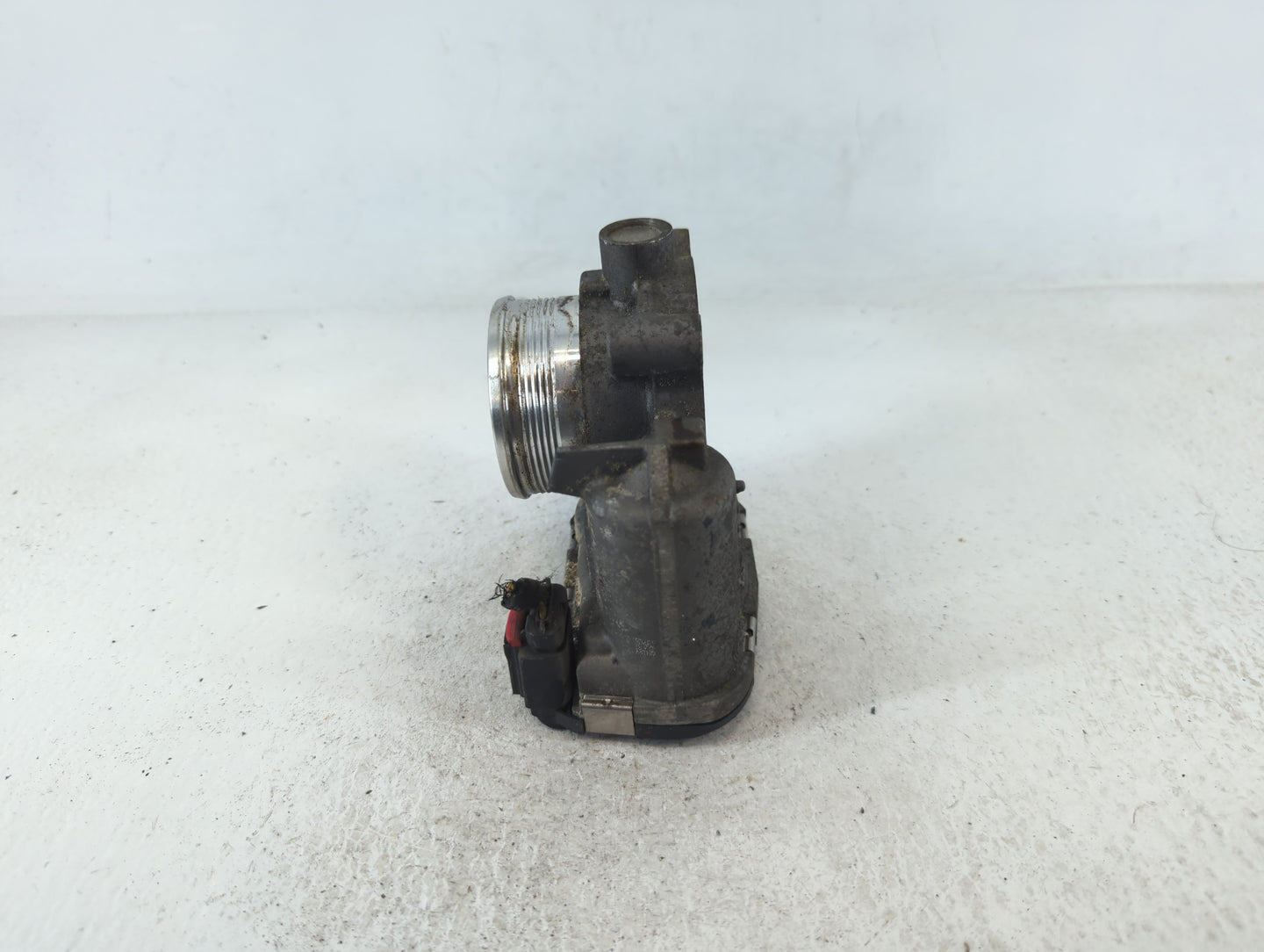 2017-2019 Ford Escape Throttle Body P/N:DS7E-9F991-BB Fits Fits 2014 2015 2016 2017 2018 2019 2020 2021 2022 OEM Used Auto P