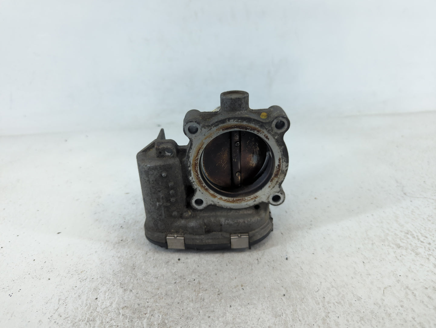 2017-2019 Ford Escape Throttle Body P/N:DS7E-9F991-BB Fits Fits 2014 2015 2016 2017 2018 2019 2020 2021 2022 OEM Used Auto P