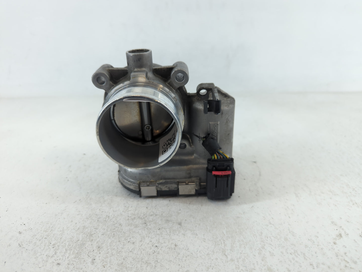 2017-2019 Ford Escape Throttle Body P/N:DS7E-9F991-BB Fits Fits 2014 2015 2016 2017 2018 2019 2020 2021 2022 OEM Used Auto P