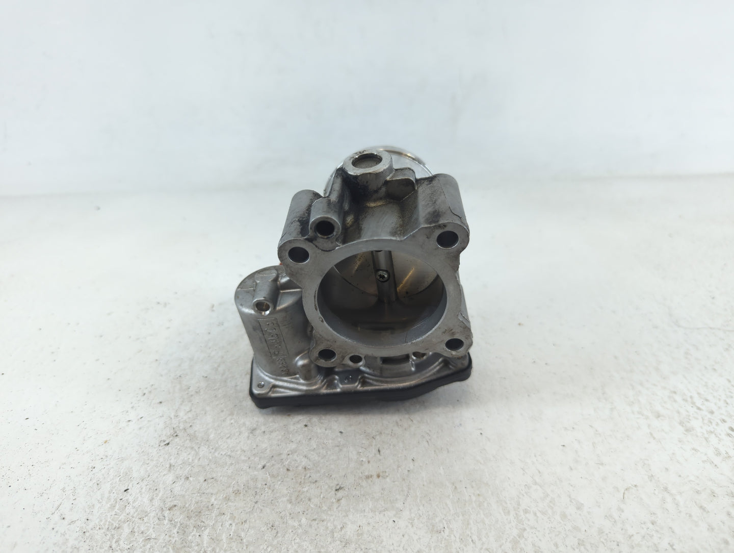 2017-2019 Ford Escape Throttle Body P/N:B17 025 5085 097G-9F991-BB Fits Fits 2014 2015 2016 2017 2018 2019 2020 OEM Used Aut