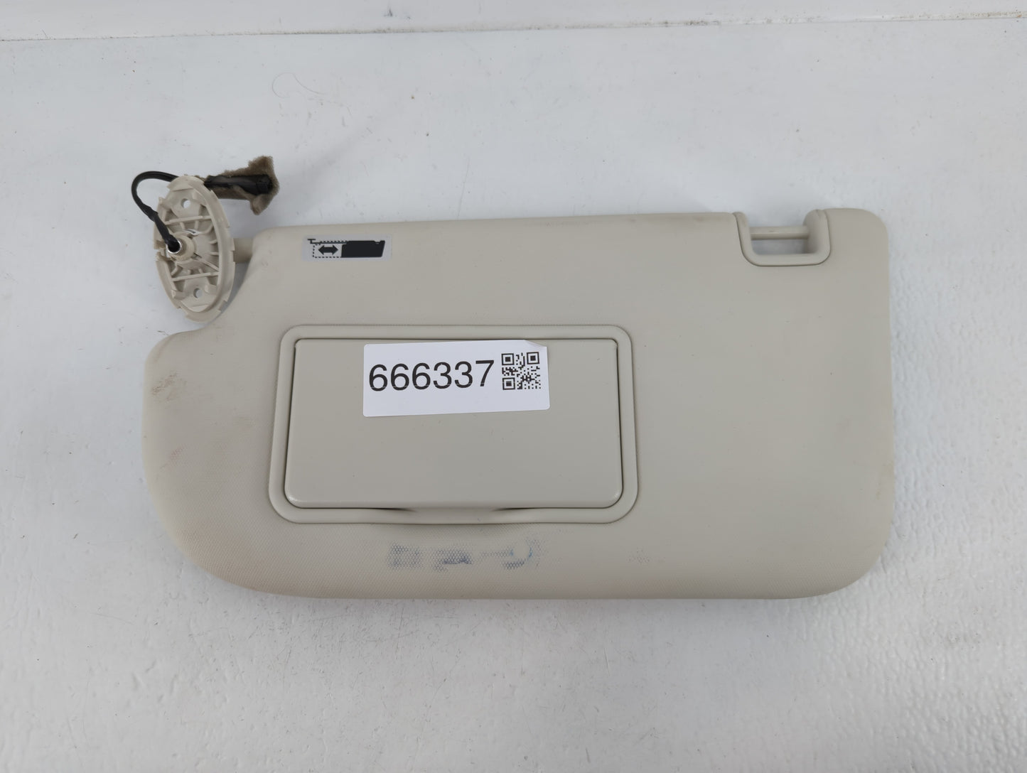 2013-2019 Ford Escape Sun Visor Shade Replacement Driver Left Mirror Fits Fits 2013 2014 2015 2016 2017 2018 2019 OEM Used A