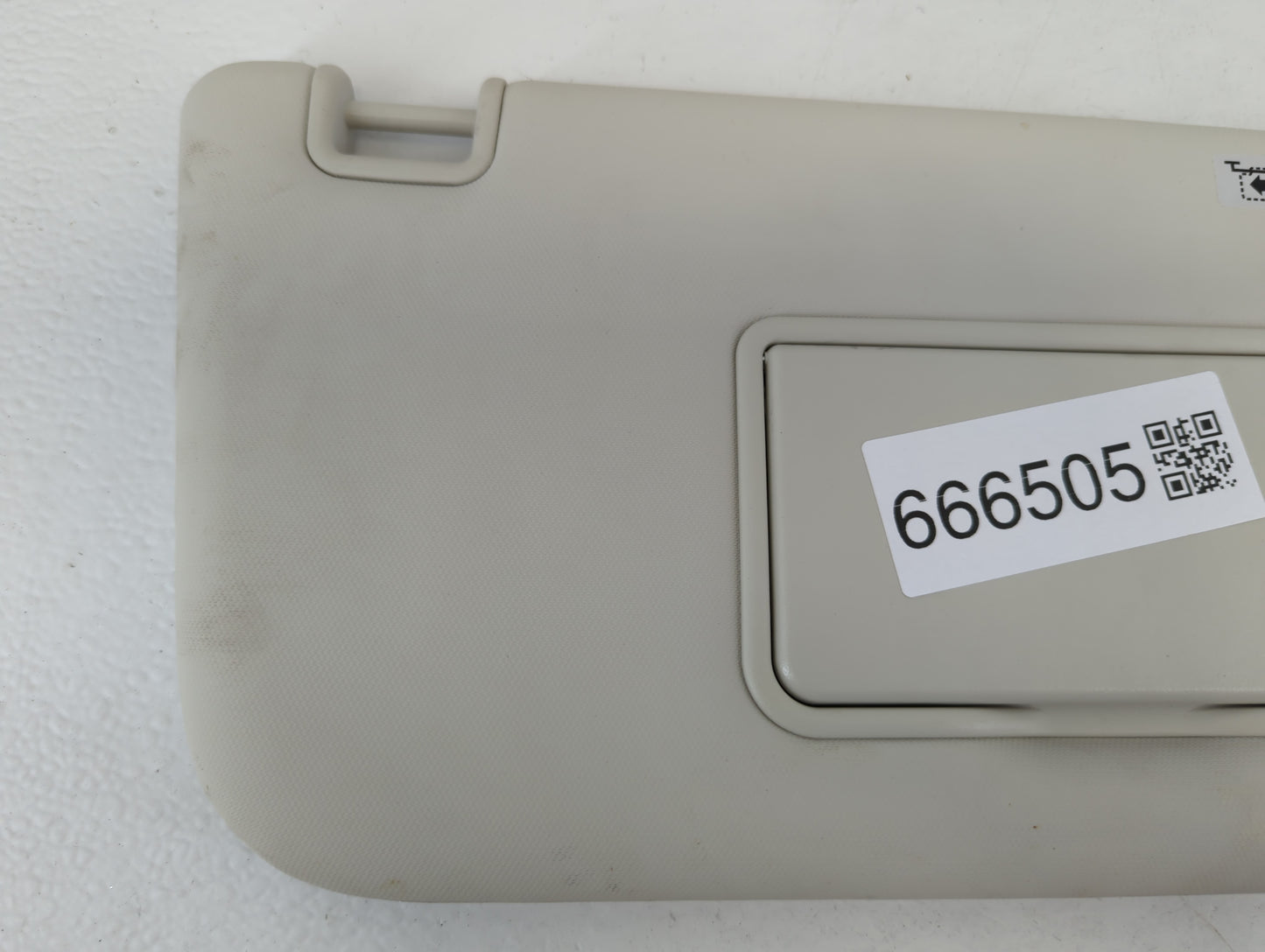 2013-2019 Ford Escape Sun Visor Shade Replacement Passenger Right Mirror Fits Fits 2013 2014 2015 2016 2017 2018 2019 OEM Us
