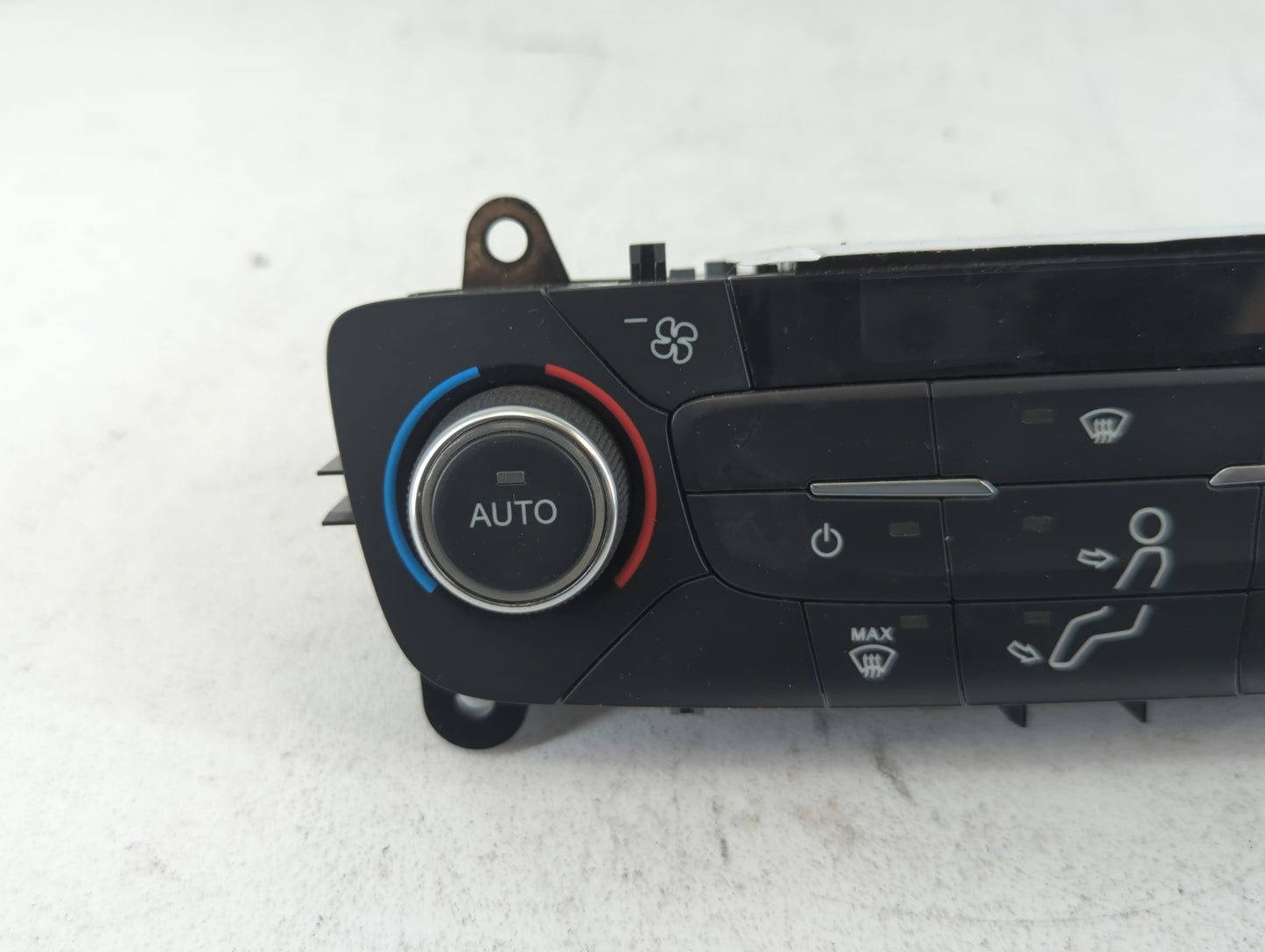 2017 Ford Escape Climate Control Module Temperature AC/Heater Replacement P/N:GJ5T-18C612-EA Fits OEM Used Auto Parts - Oemu