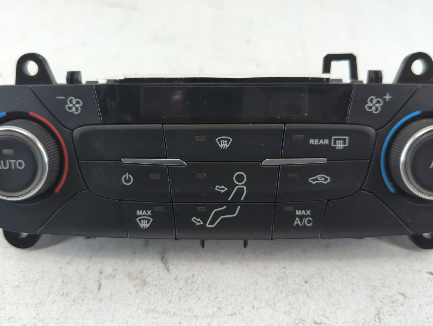 2017 Ford Escape Climate Control Module Temperature AC/Heater Replacement P/N:GJ5T-18C612-EA Fits OEM Used Auto Parts - Oemu