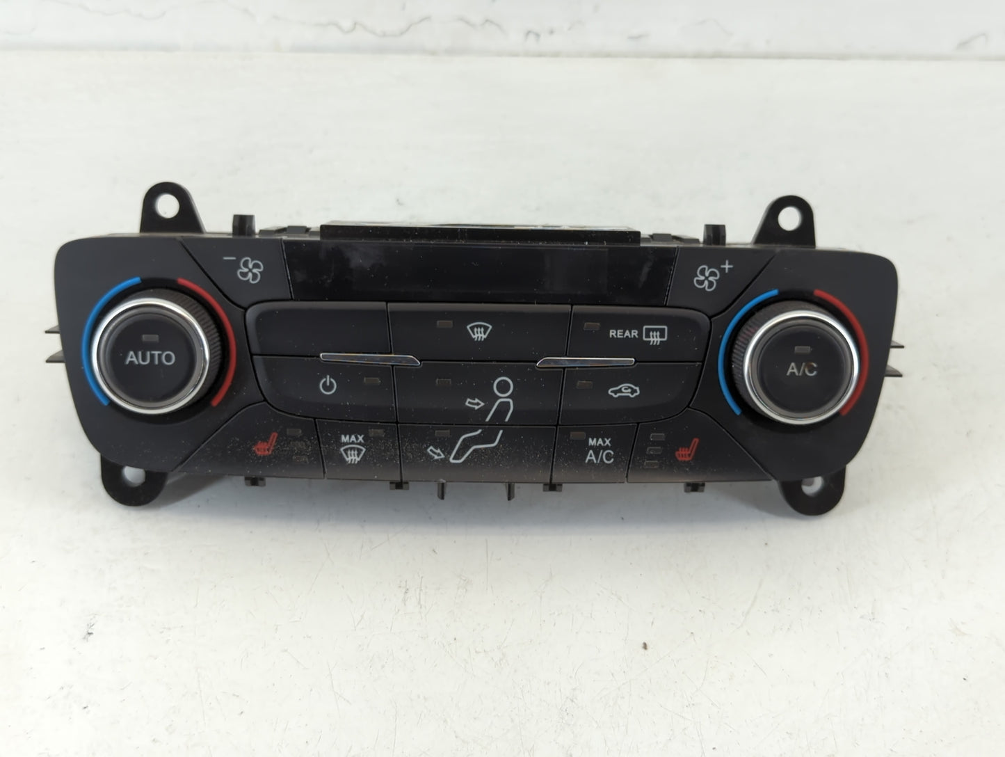 2017 Ford Escape Climate Control Module Temperature AC/Heater Replacement P/N:GJ5T-18C612-FA GJ5T-18C612-CE Fits OEM Used Au