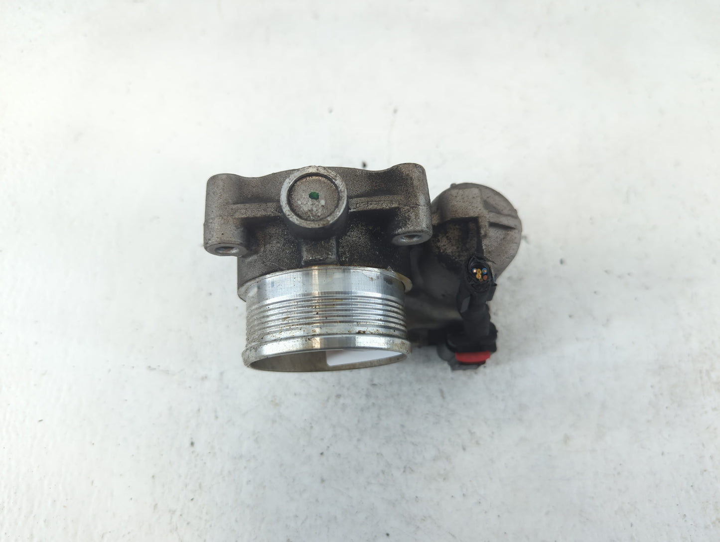 2017-2019 Ford Escape Throttle Body P/N:DS7E-9F991-BB Fits Fits 2014 2015 2016 2017 2018 2019 2020 2021 2022 OEM Used Auto P
