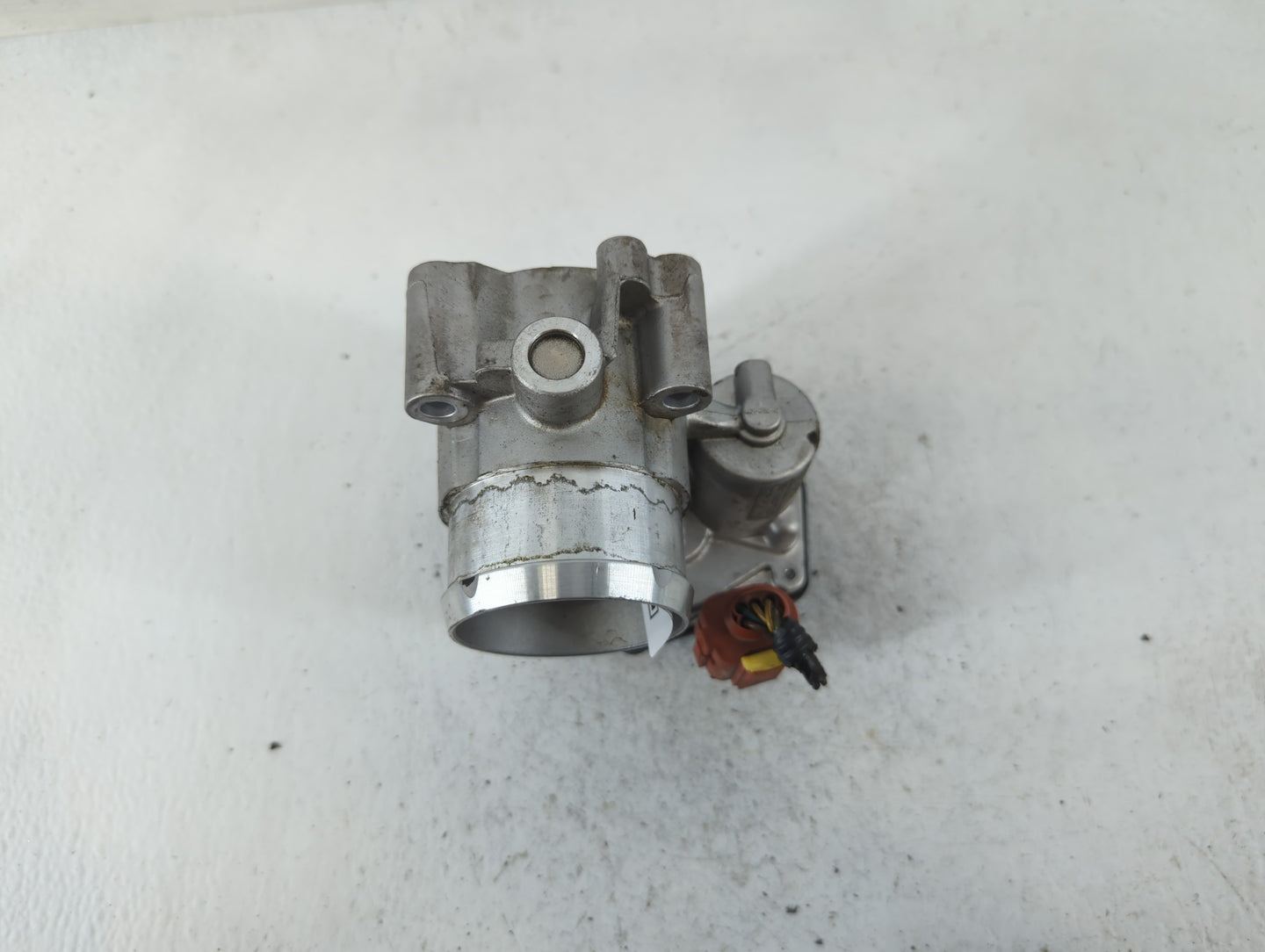 2017-2019 Ford Escape Throttle Body P/N:B16 194 4252 DS7G-9F991-BB Fits Fits 2014 2015 2016 2017 2018 2019 2020 OEM Used Aut