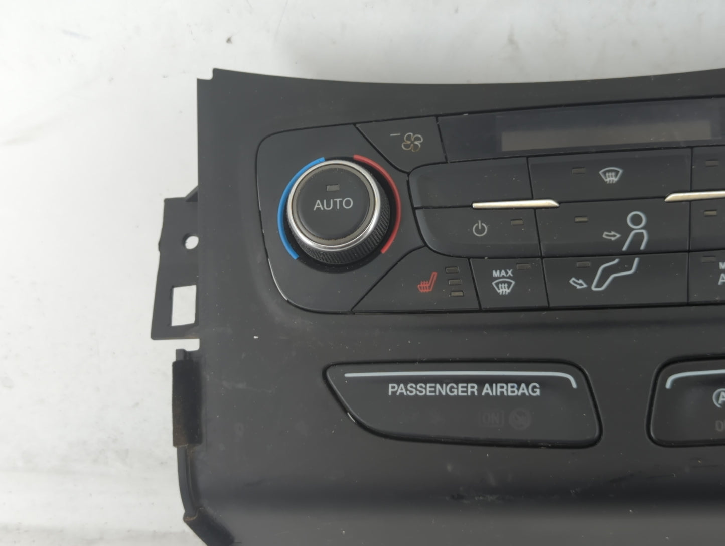 2017 Ford Escape Climate Control Module Temperature AC/Heater Replacement P/N:GJ5T-18C612-CE Fits OEM Used Auto Parts - Oemu