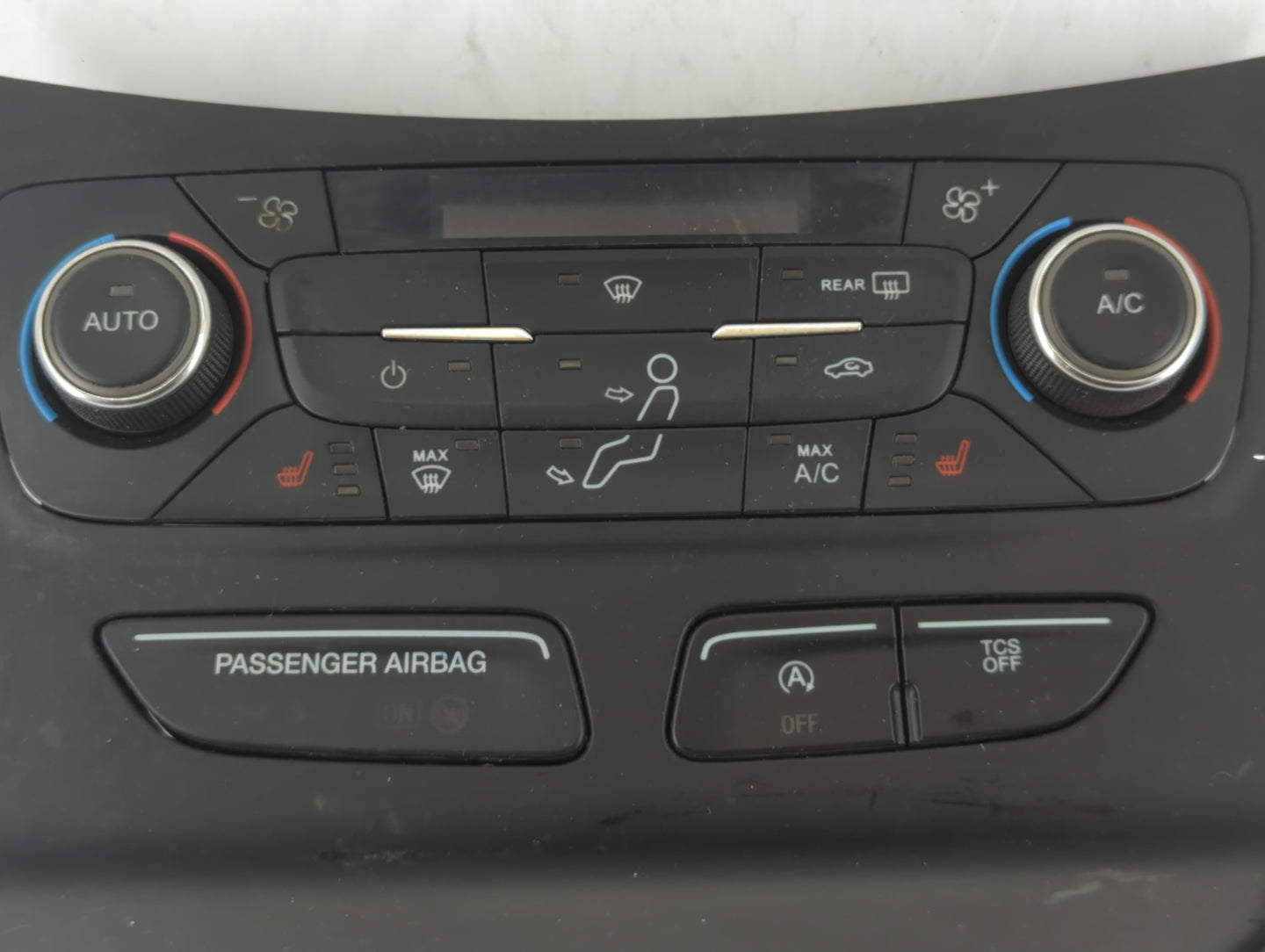 2017 Ford Escape Climate Control Module Temperature AC/Heater Replacement P/N:GJ5T-18C612-CE Fits OEM Used Auto Parts - Oemu