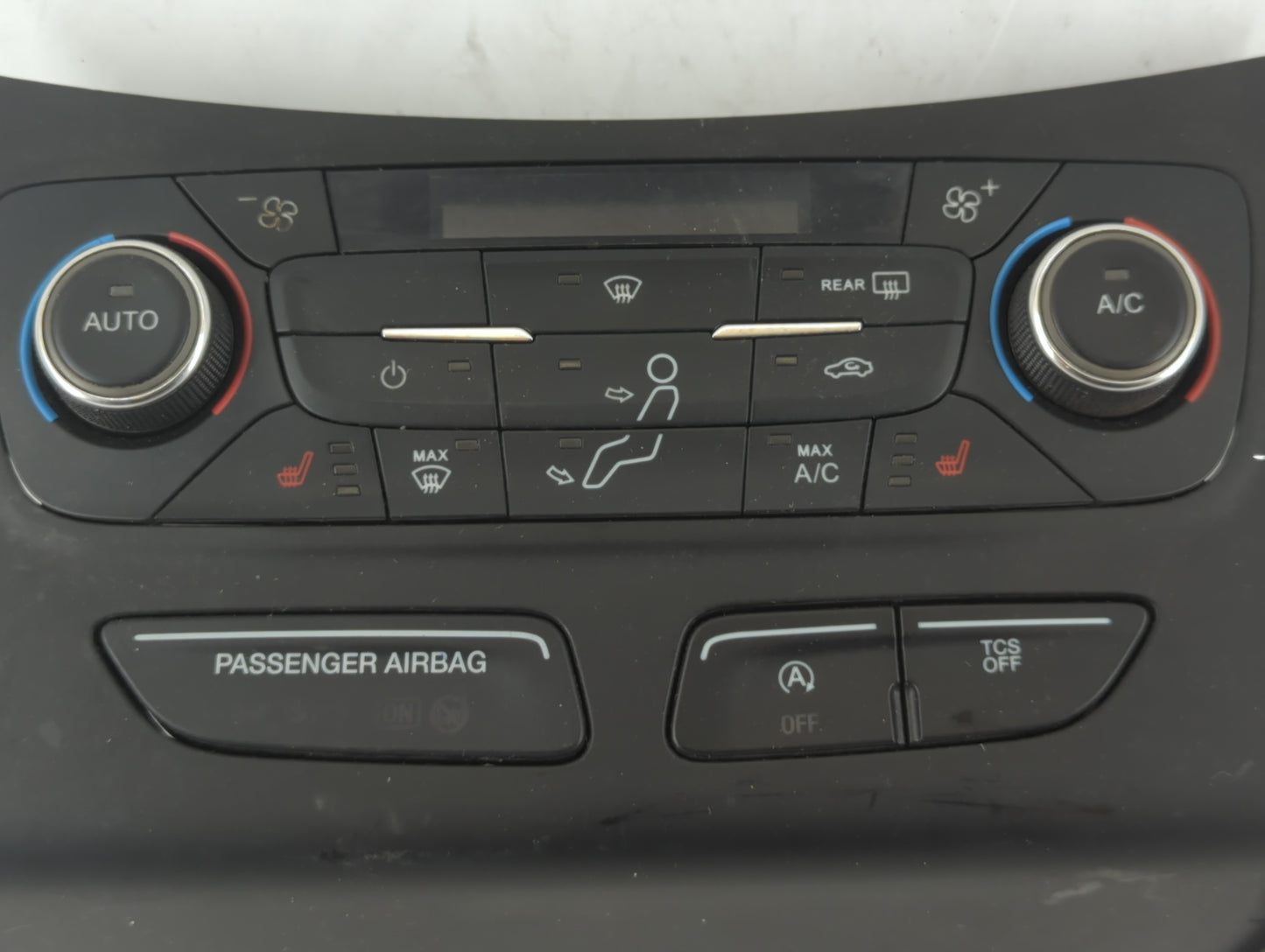 2017 Ford Escape Climate Control Module Temperature AC/Heater Replacement P/N:GJ5T-18C612-CE Fits OEM Used Auto Parts - Oemu