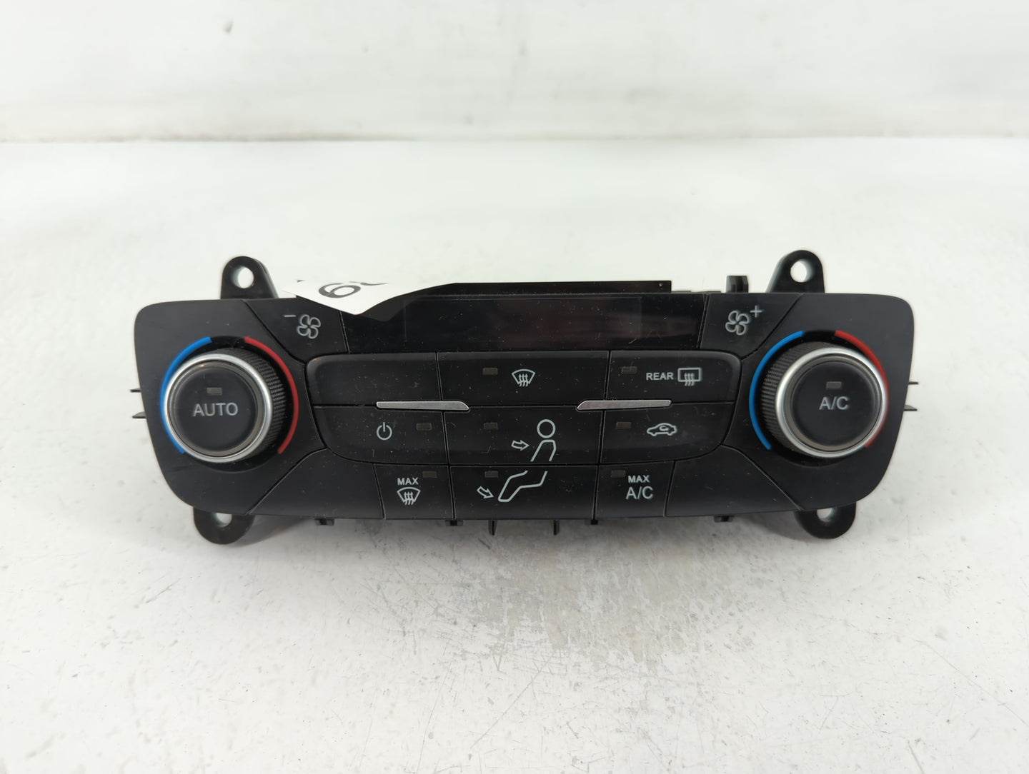 2017 Ford Escape Climate Control Module Temperature AC/Heater Replacement P/N:GJ5T-18C612-EA Fits OEM Used Auto Parts - Oemu