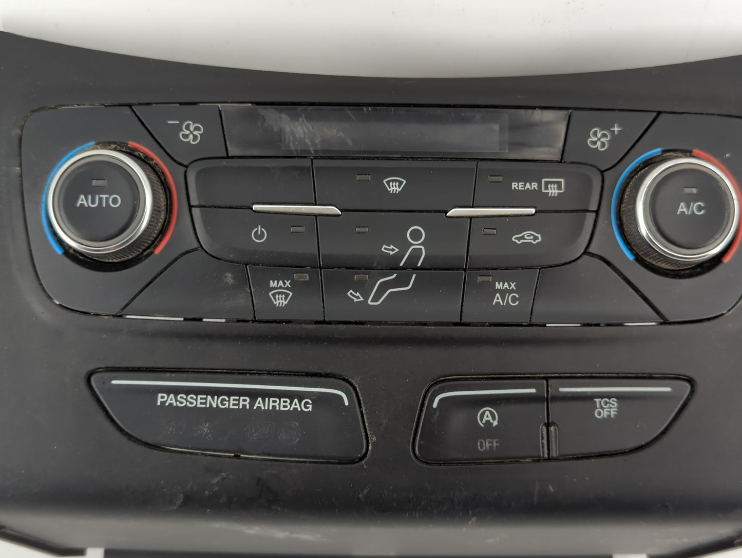 2017 Ford Escape Climate Control Module Temperature AC/Heater Replacement P/N:GJ5T-18C612-AC GJ5T-18C612-AE Fits OEM Used Au