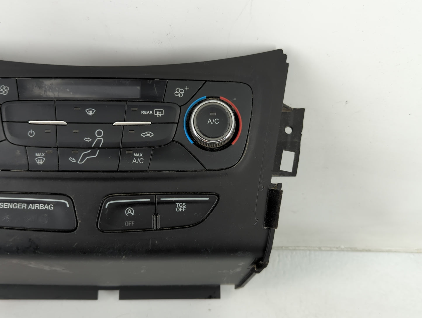2017 Ford Escape Climate Control Module Temperature AC/Heater Replacement P/N:GJ5T-18C612-AC GJ5T-18C612-AE Fits OEM Used Au