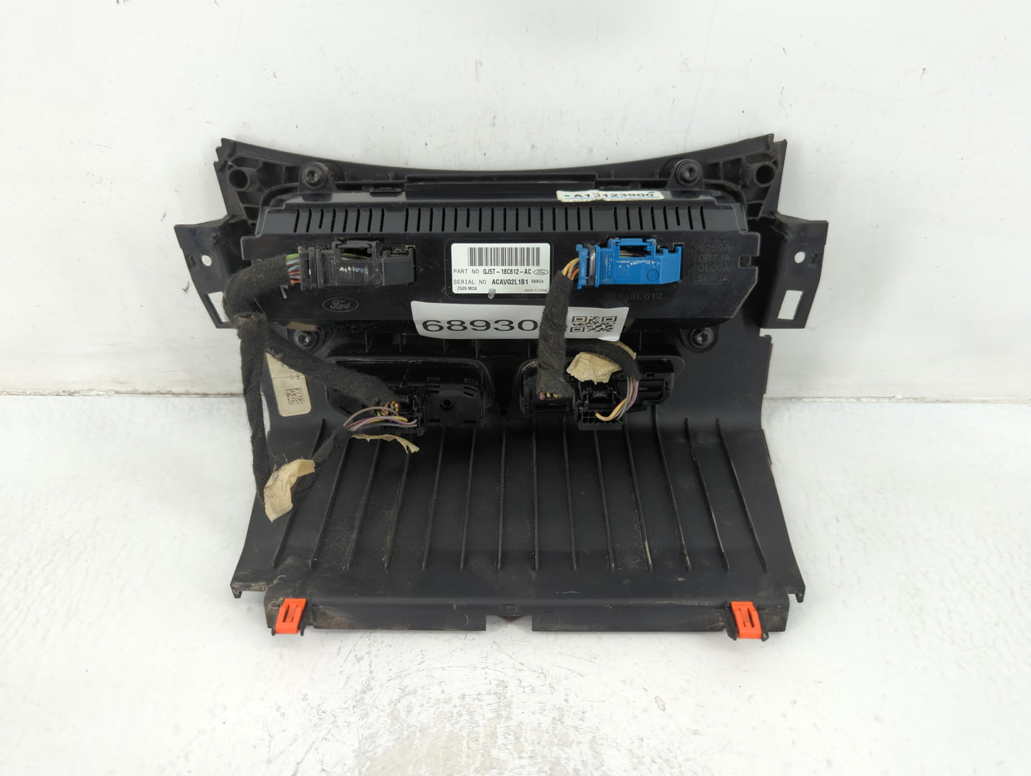 2017 Ford Escape Climate Control Module Temperature AC/Heater Replacement P/N:GJ5T-18C612-AC GJ5T-18C612-AE Fits OEM Used Au
