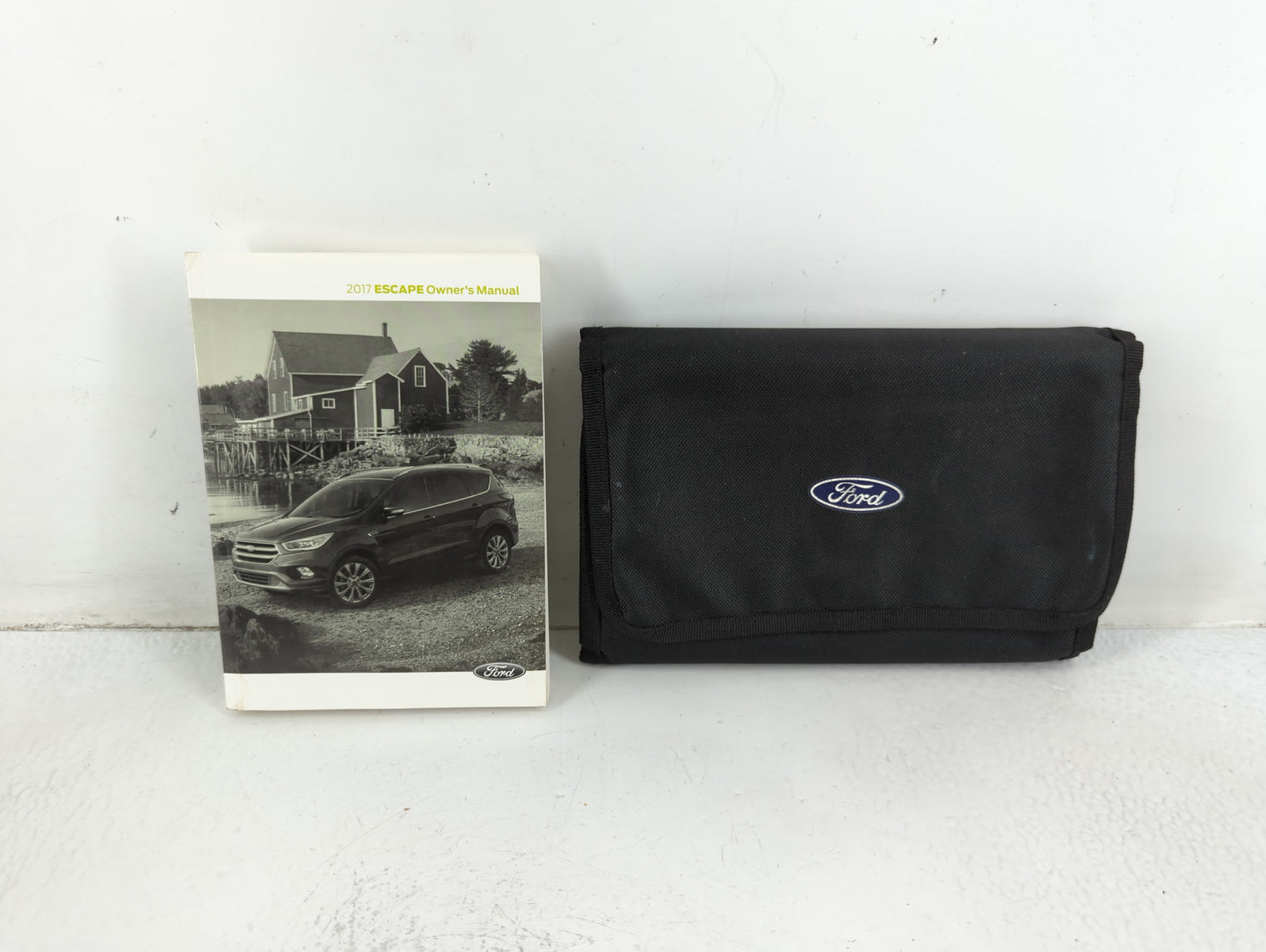 2017 Ford Escape Owners Manual Book Guide P/N:HJ5J 19A321 AB OEM Used Auto Parts - Oemusedautoparts1.com